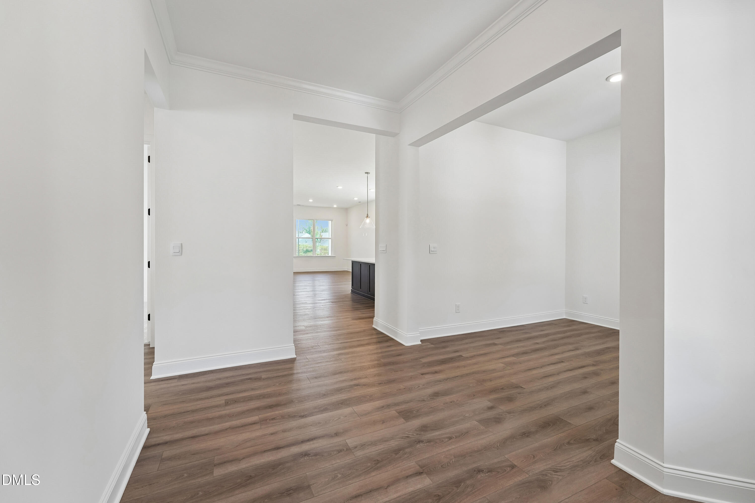2028 Abbeyhill Drive 101 Property Photo 4