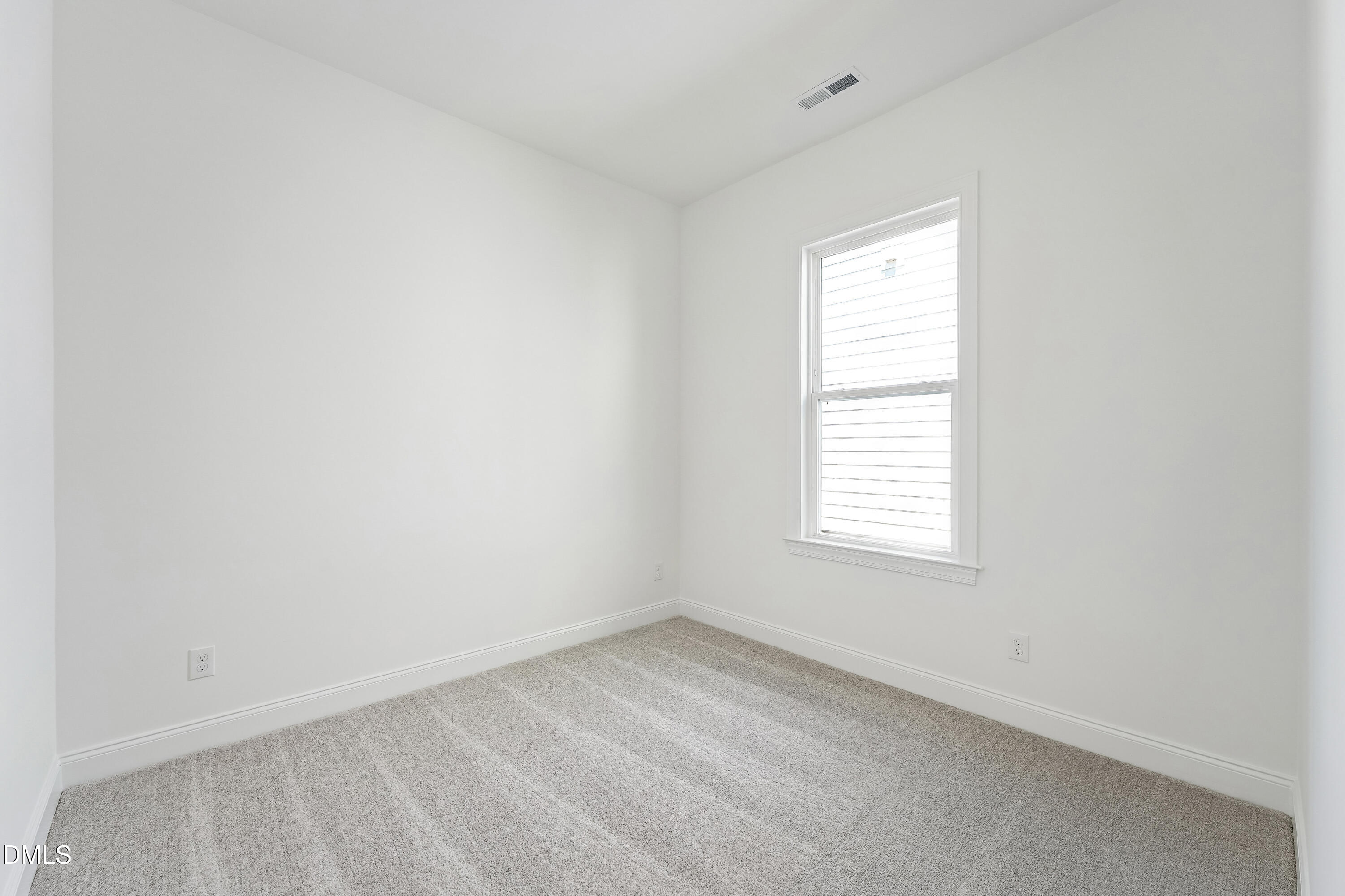 2028 Abbeyhill Drive 101 Property Photo 6