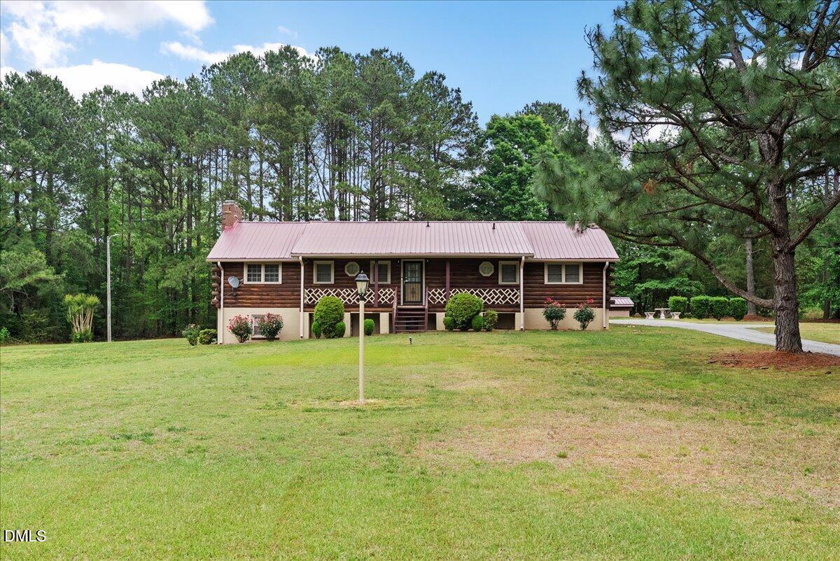 724 Weavers Chapel Road Property Photo 1
