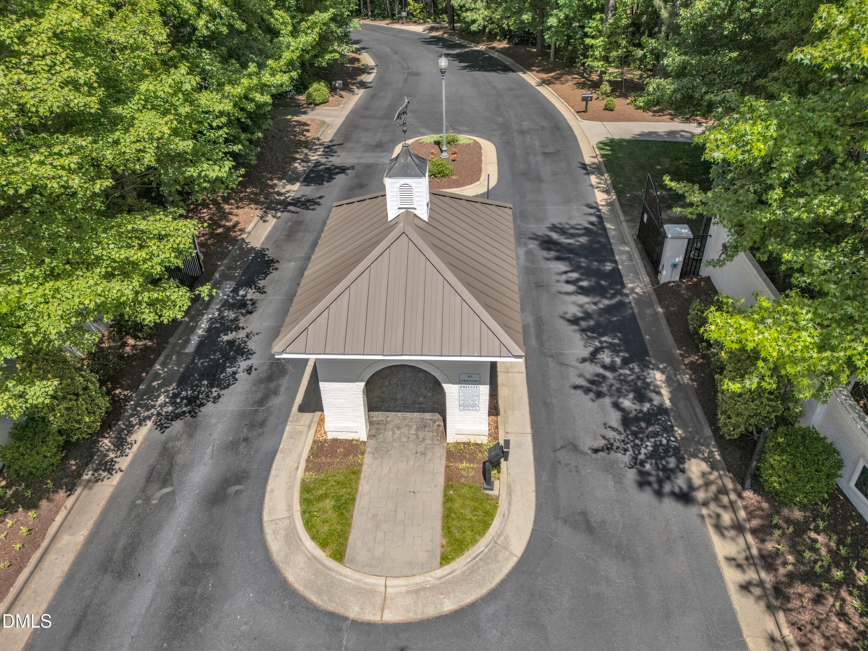 85 Christenbury Lane Property Photo 2
