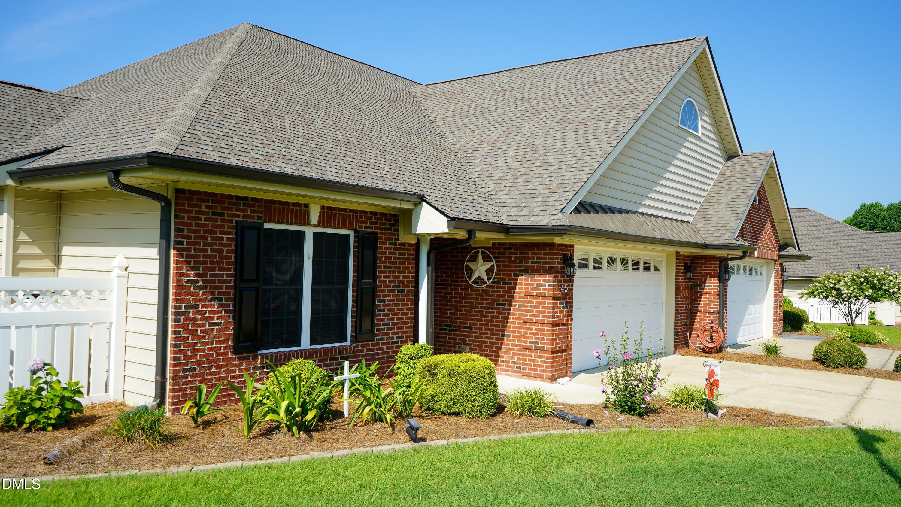 45 Glenfield Drive Property Photo 1