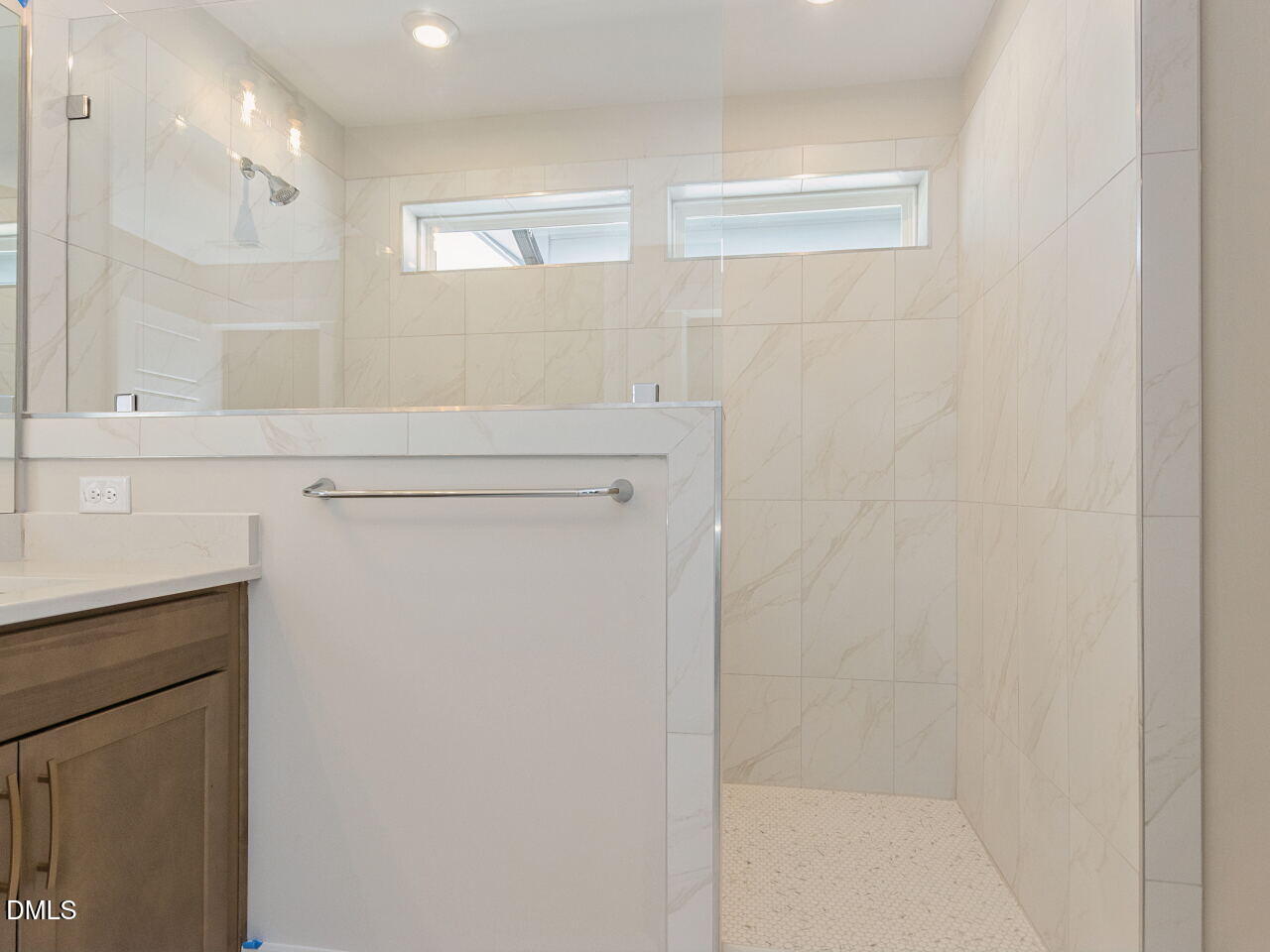 416 North Village Parkway Property Photo 22