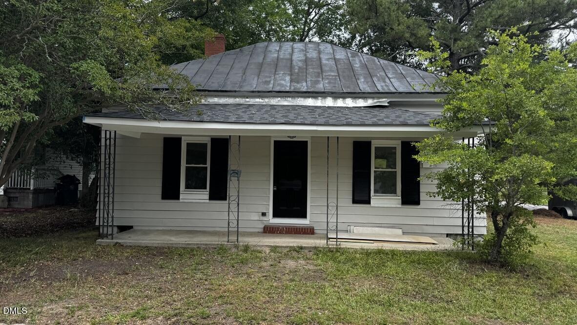 752 Nashville Road Property Photo 1