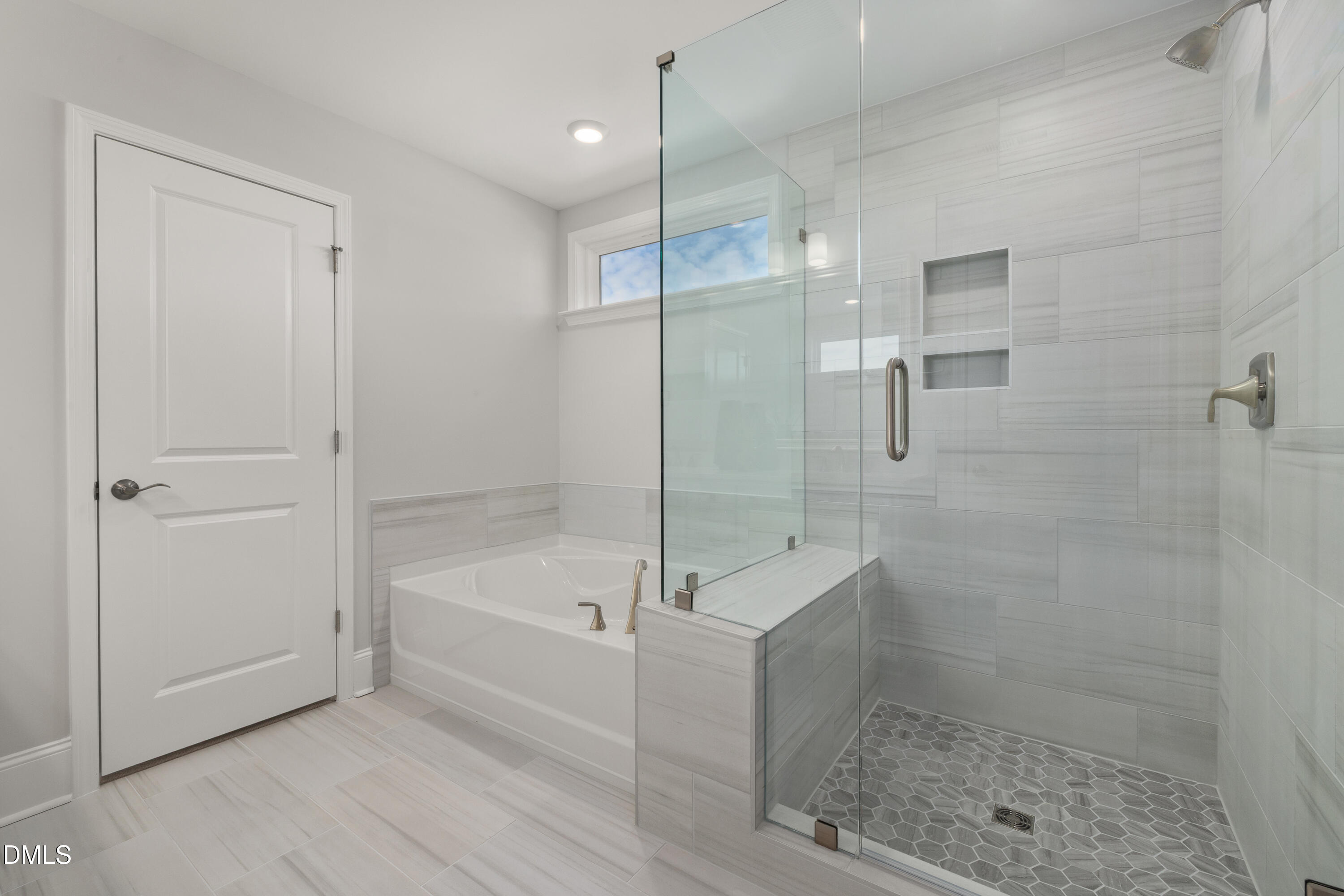 424 Willow Vale Avenue Property Photo 18