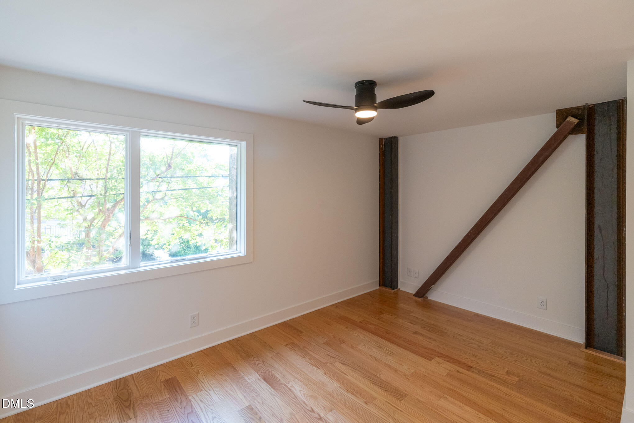 402 E Martin Street Property Photo 14