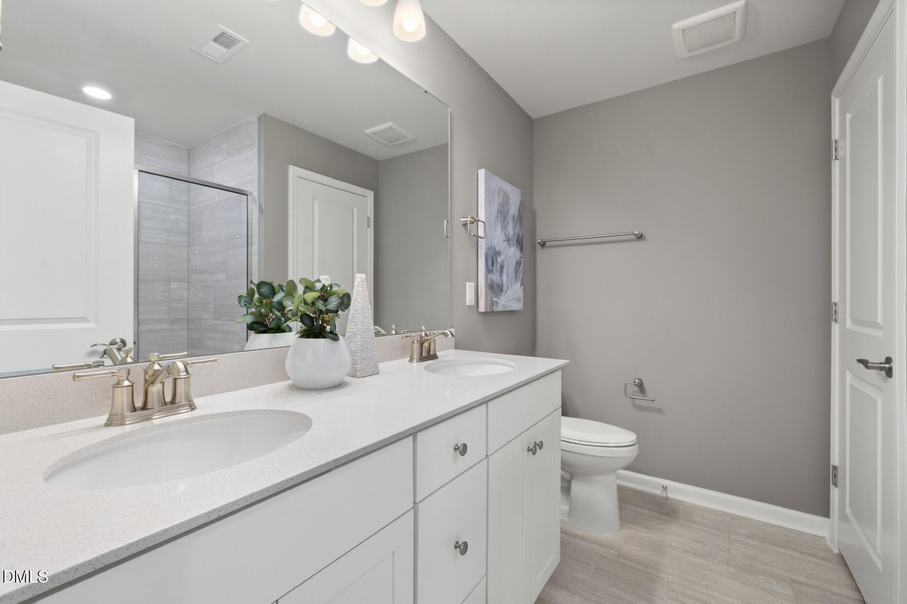 849 Weavers Abbey Place Property Photo 10