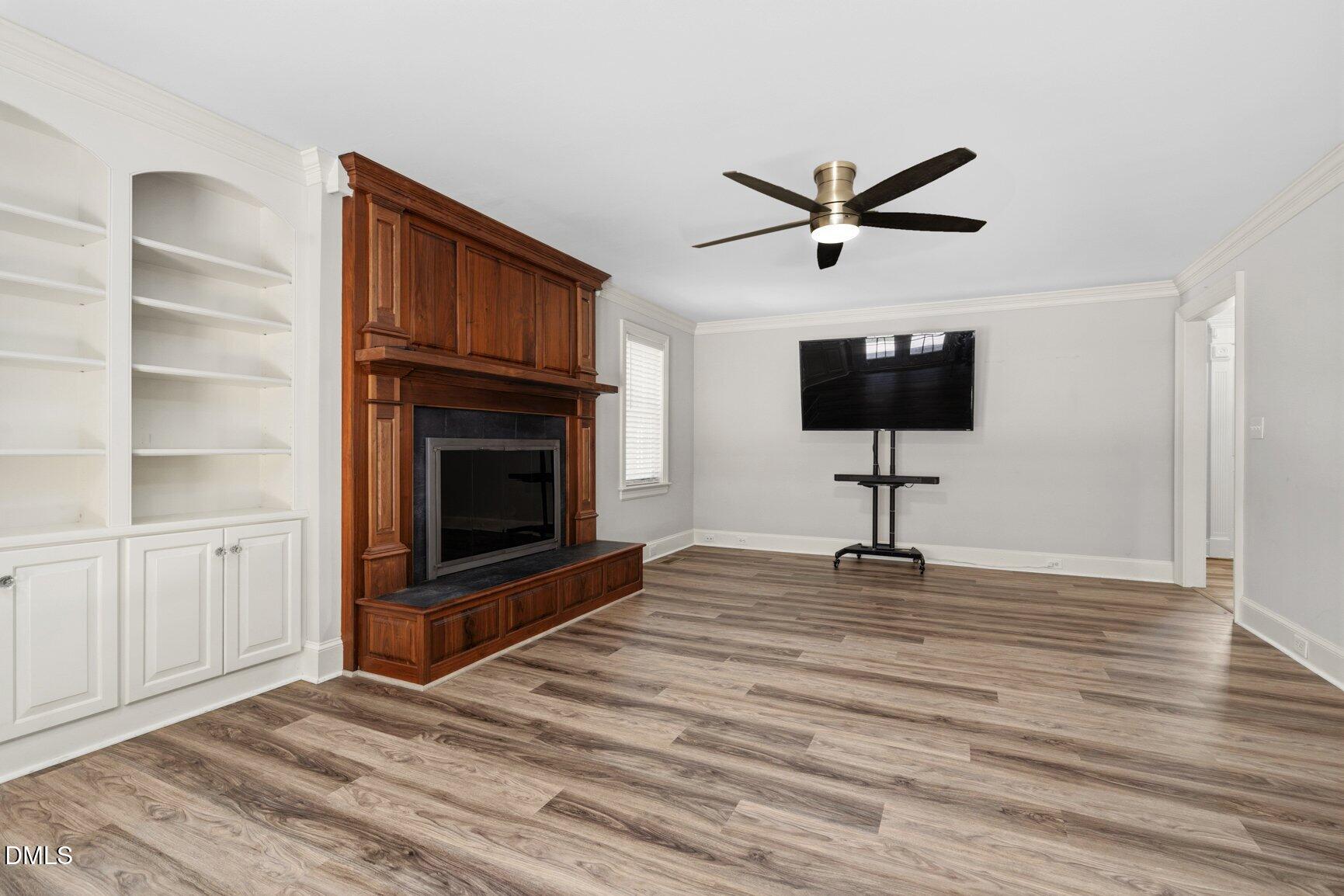 726 Thomas Road Property Photo 8