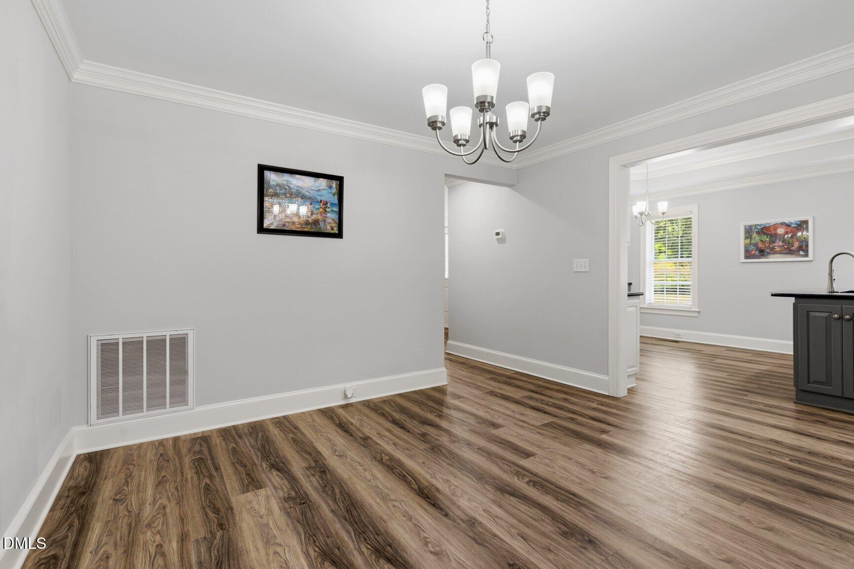 726 Thomas Road Property Photo 11