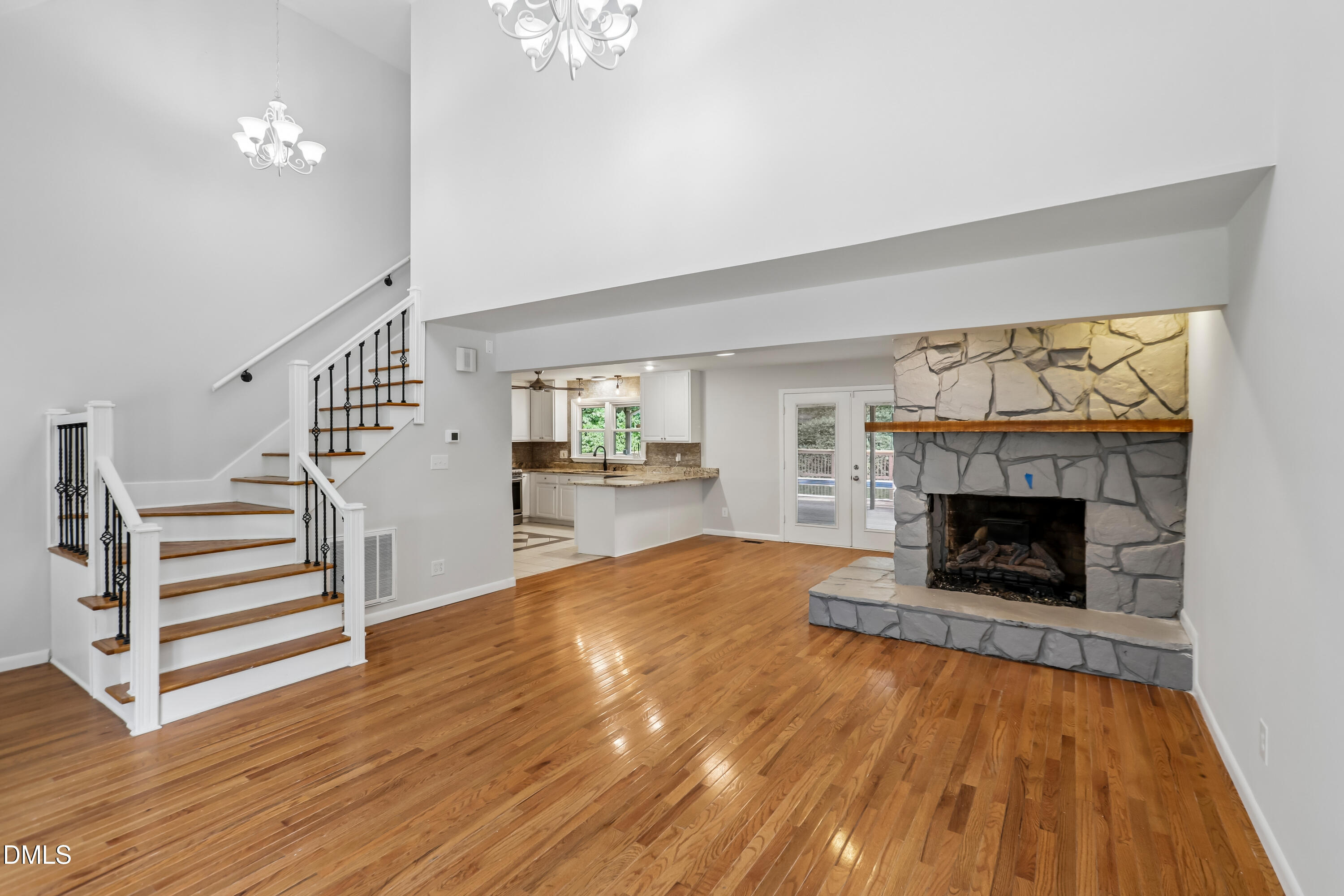 916 Quail Avenue Property Photo 3
