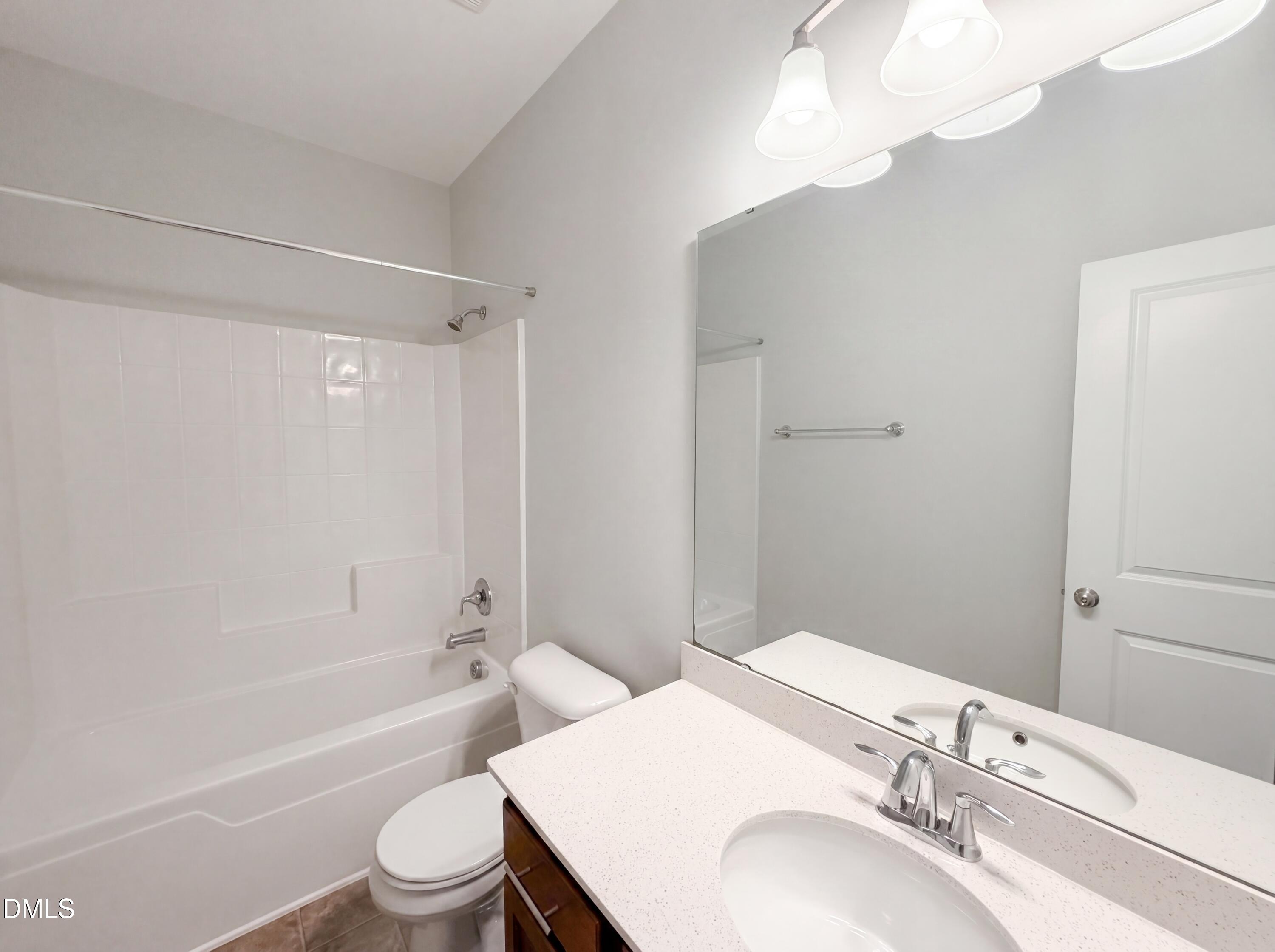 1118 Neighborly Way Property Photo 13