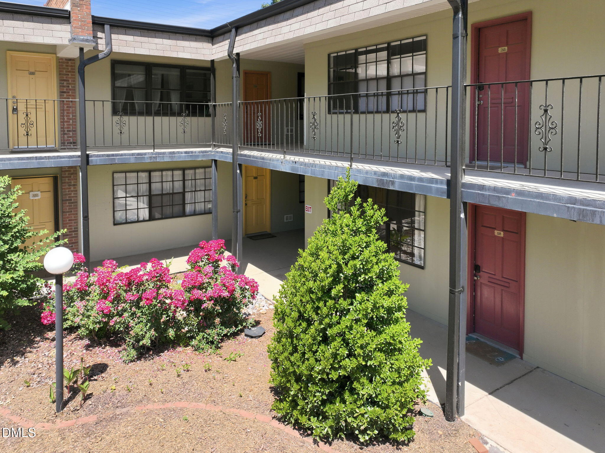 807 W Trinity Avenue Apt 118 Property Photo 4