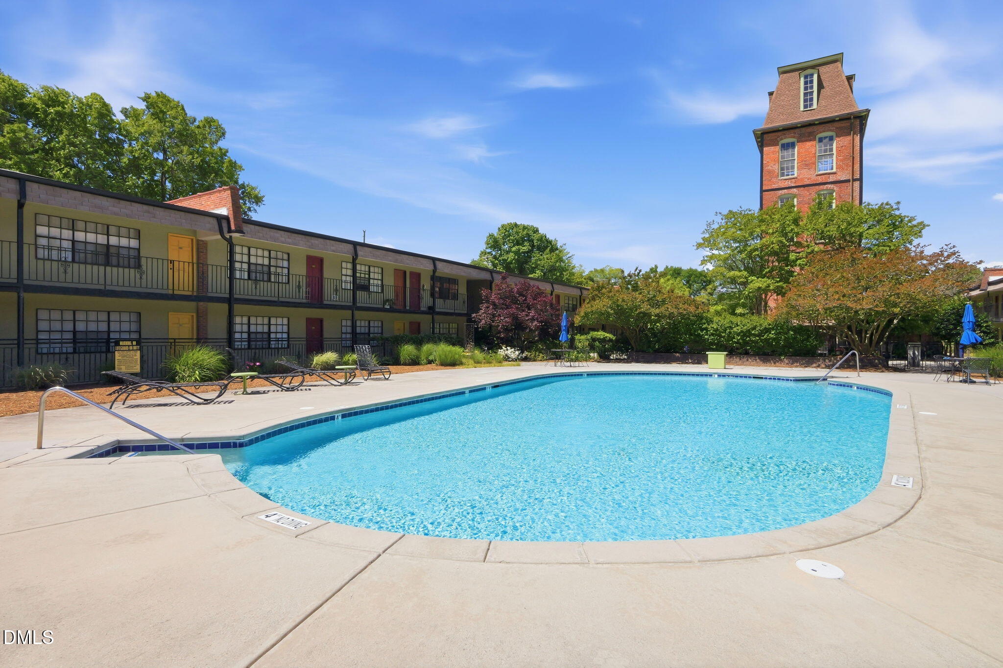 807 W Trinity Avenue Apt 118 Property Photo 44