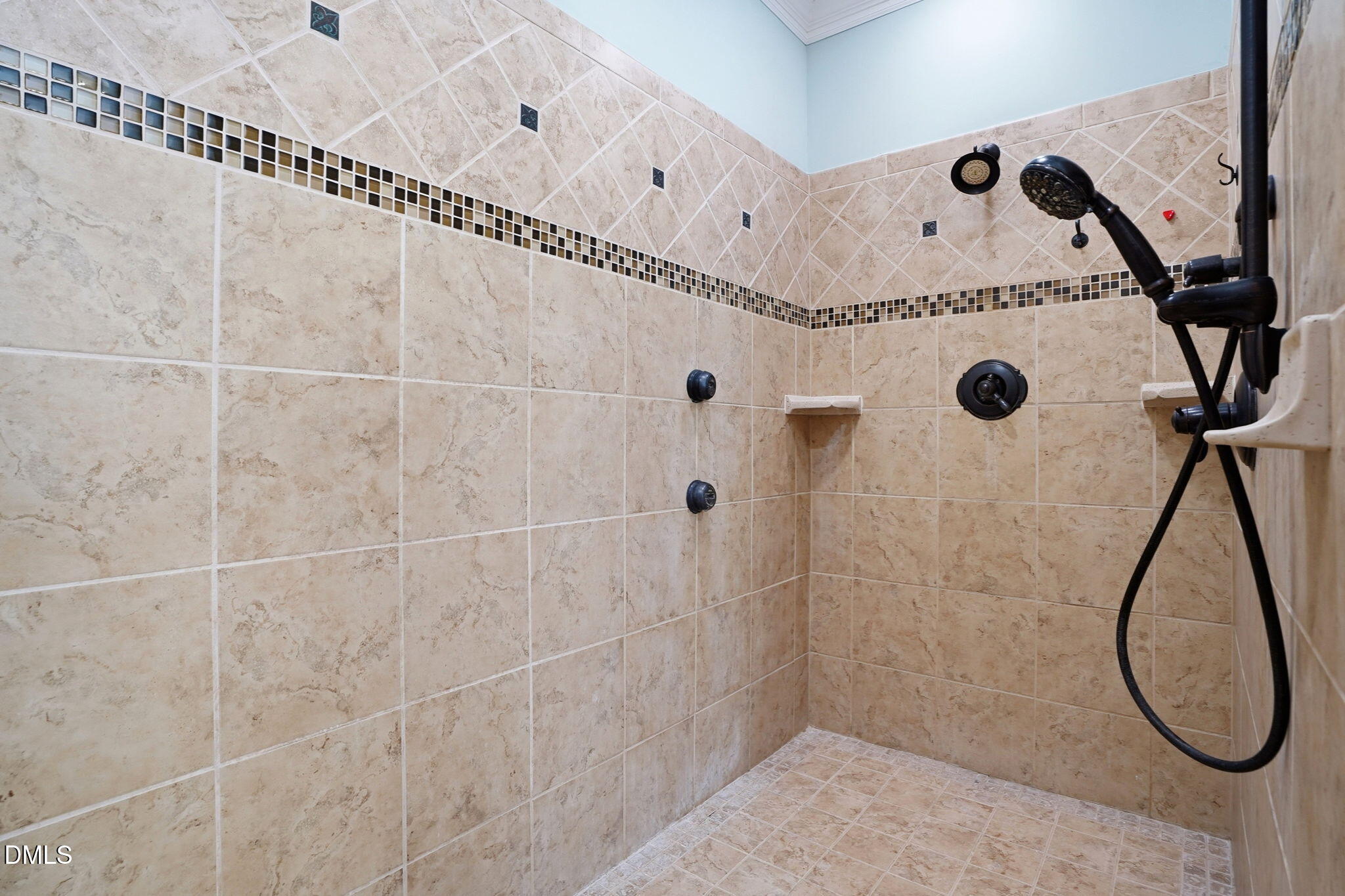 1001 Browning Place Property Photo 25