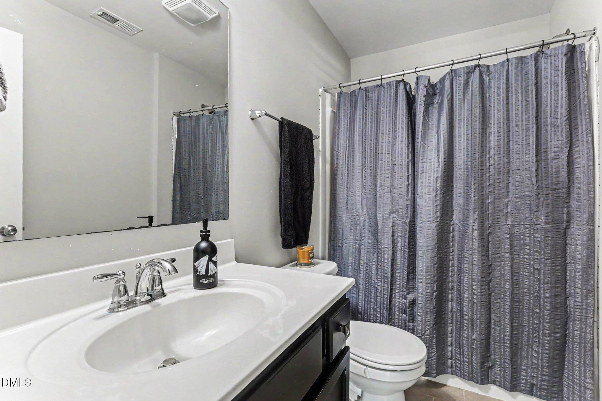 327 Great Northern Station Property Photo 6