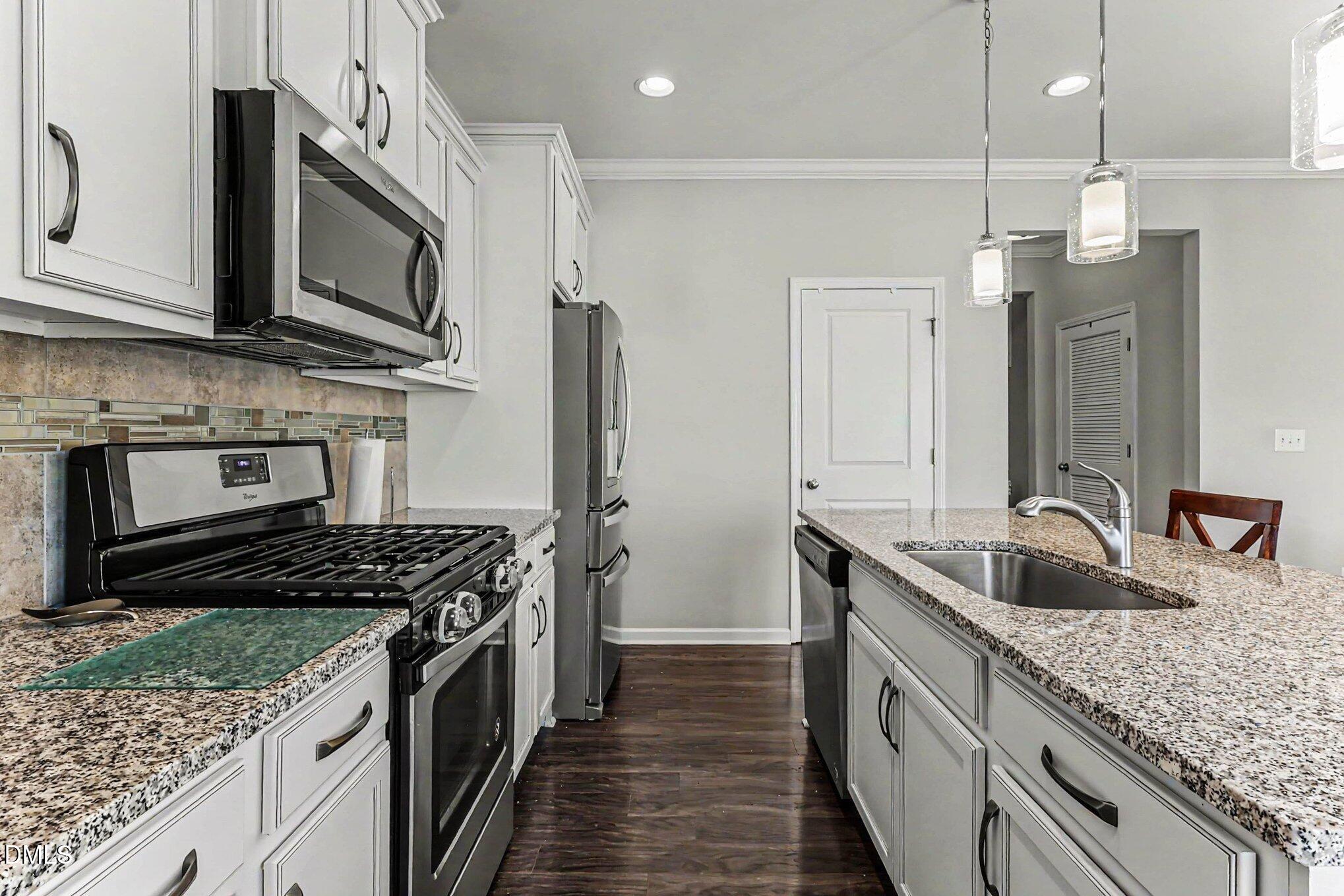 327 Great Northern Station Property Photo 12
