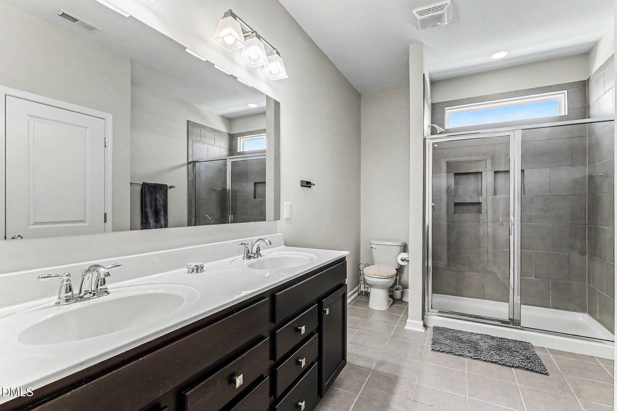 327 Great Northern Station Property Photo 17