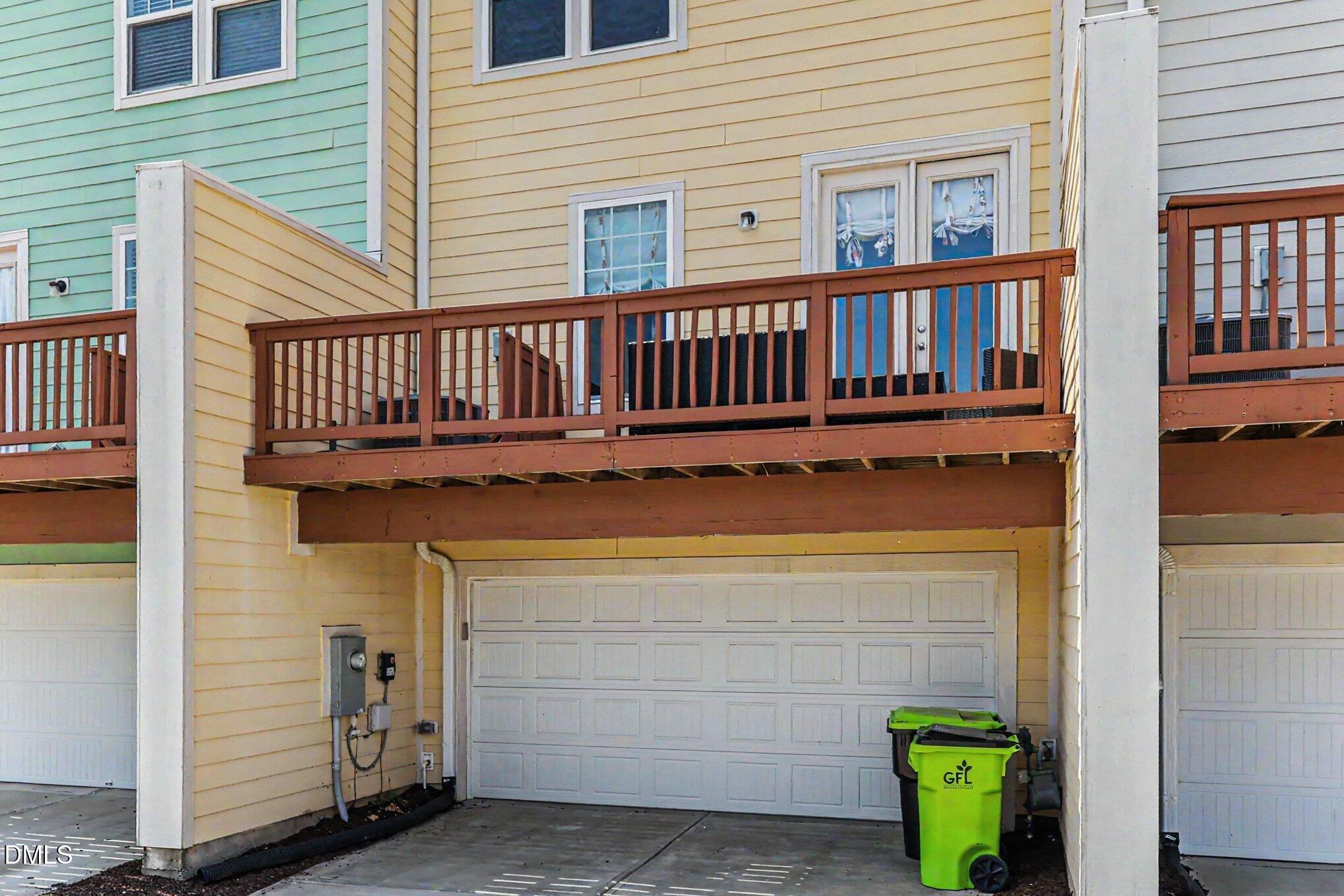 327 Great Northern Station Property Photo 22