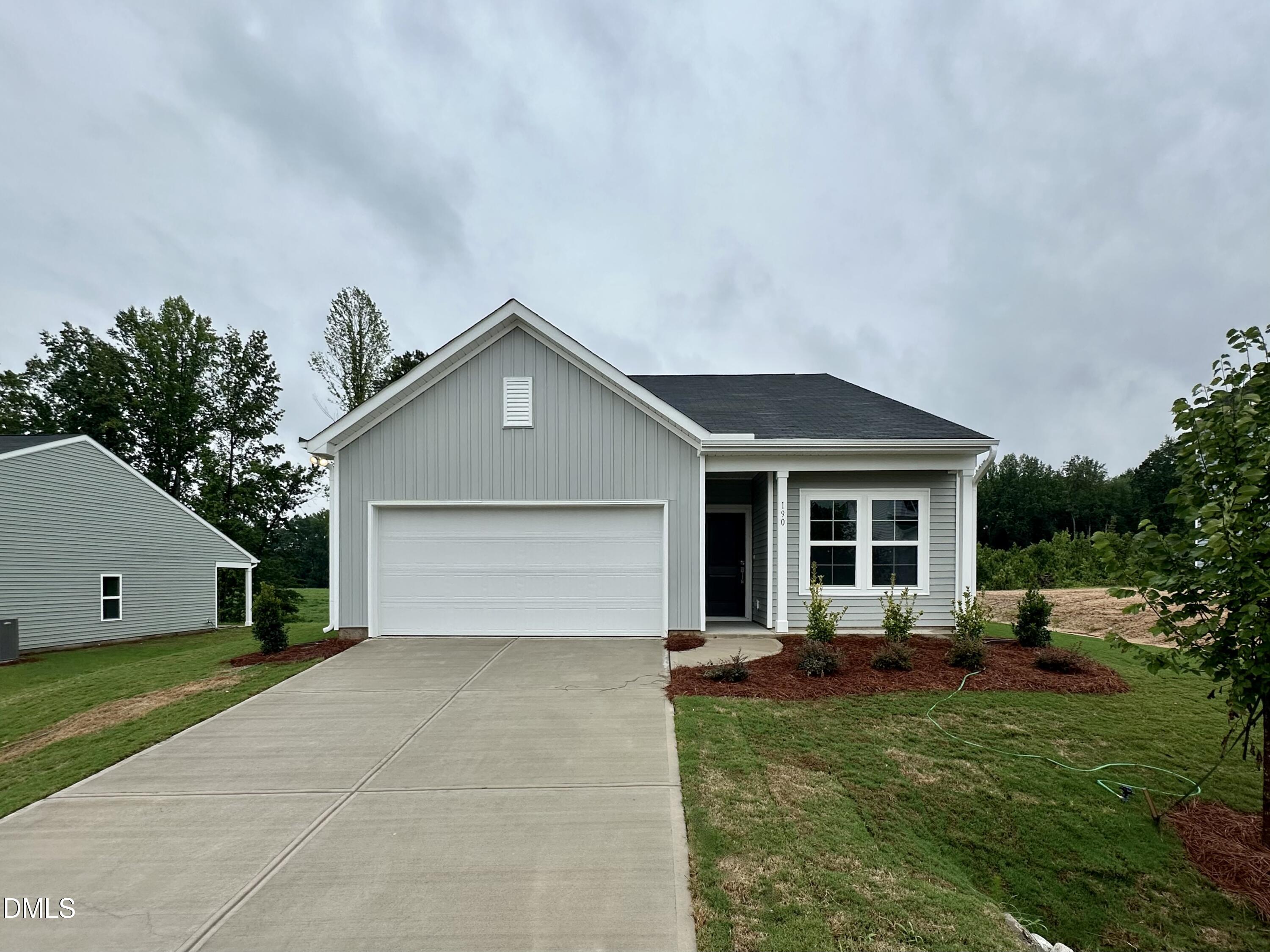 190 Buckthorn Drive Property Photo 1