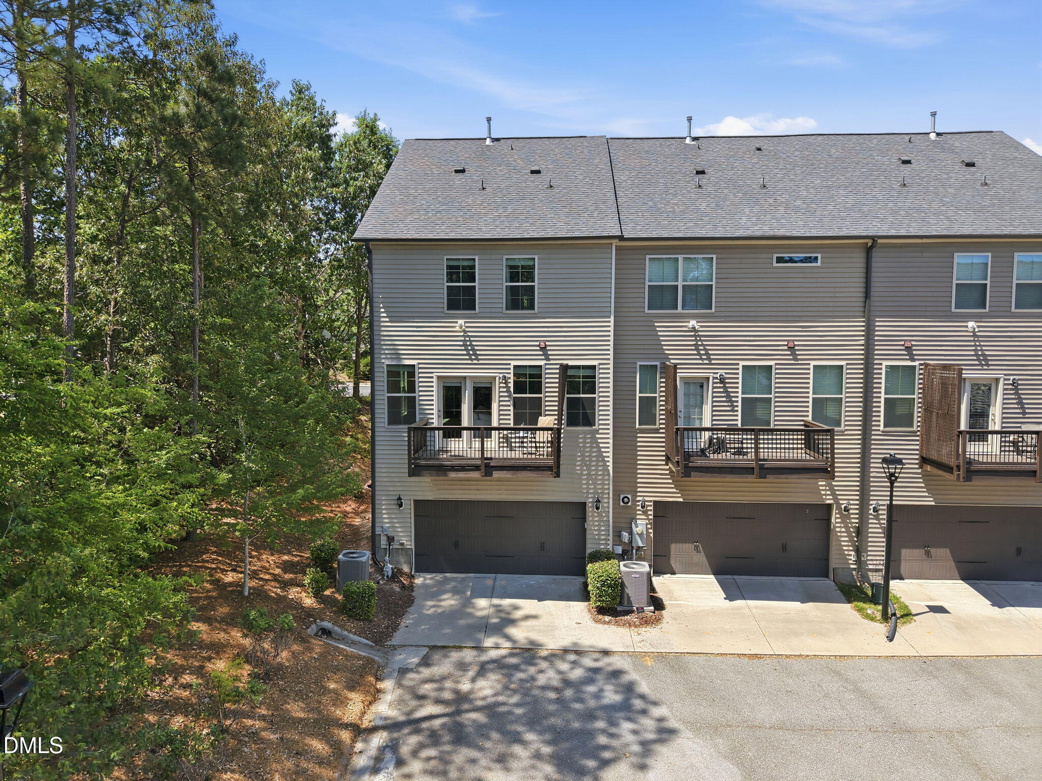 1000 Pebble Creek Crossing Unit 1 Property Photo 2