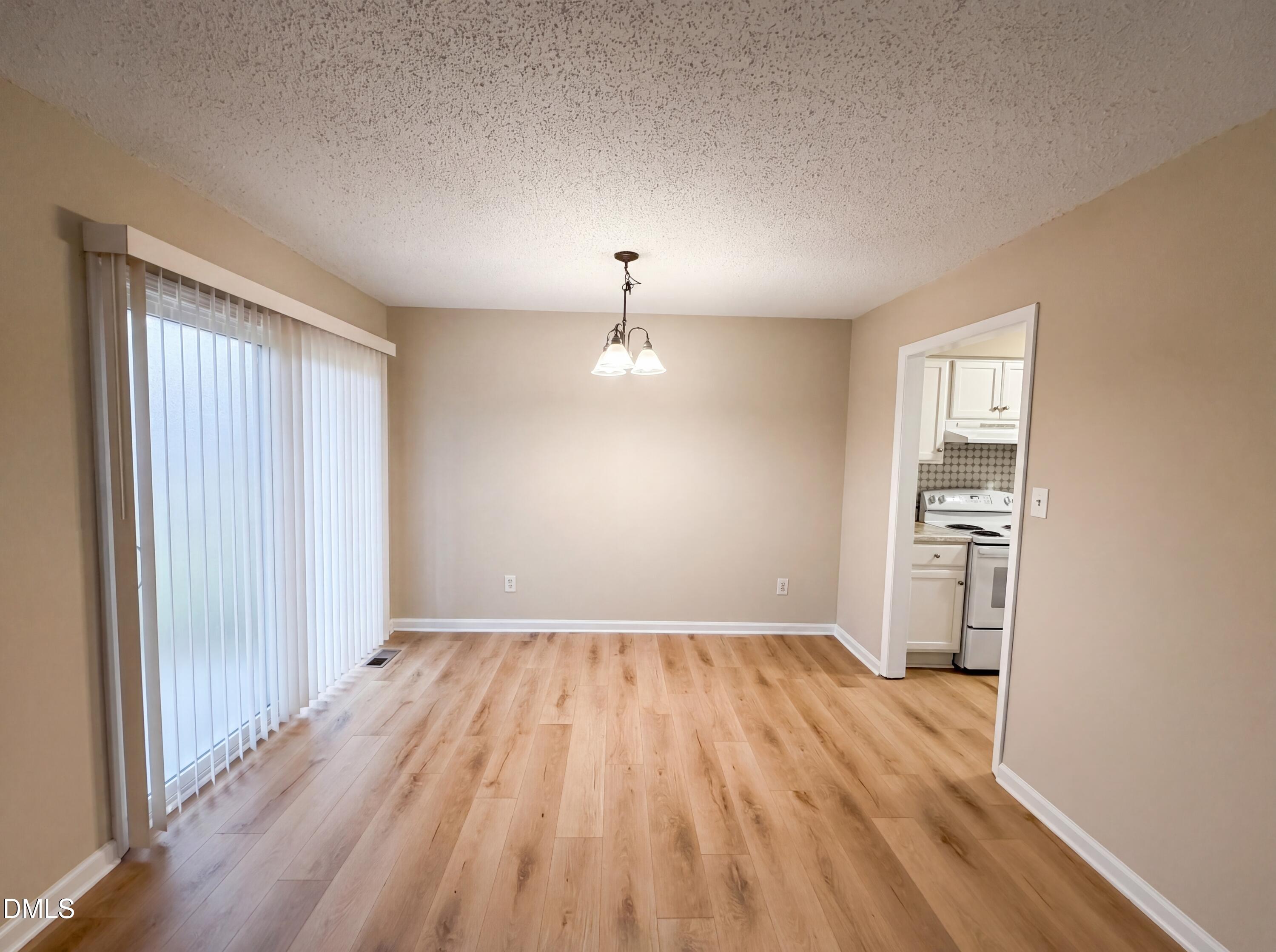 104 Arbuckle Lane Property Photo 8