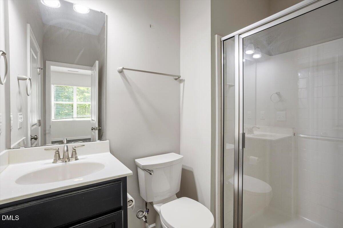 1002 Emerald Court Property Photo 22