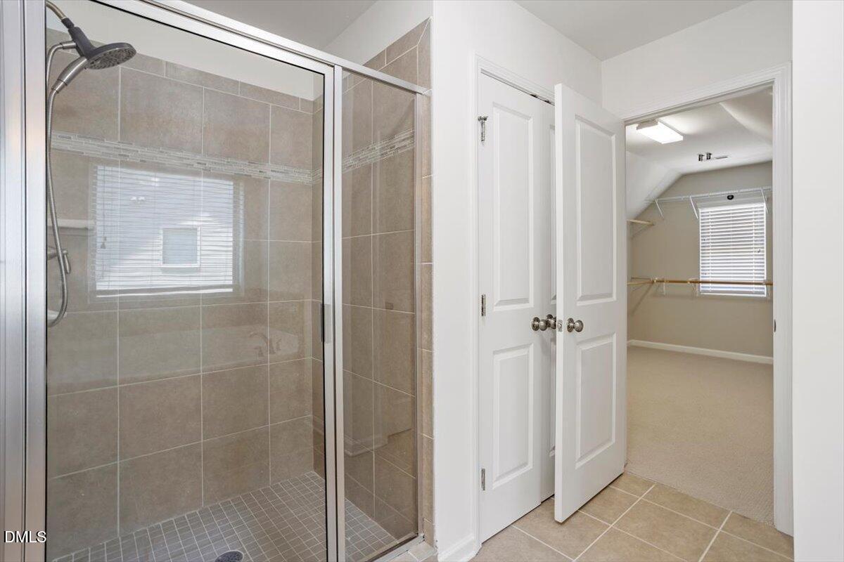 1002 Emerald Court Property Photo 29