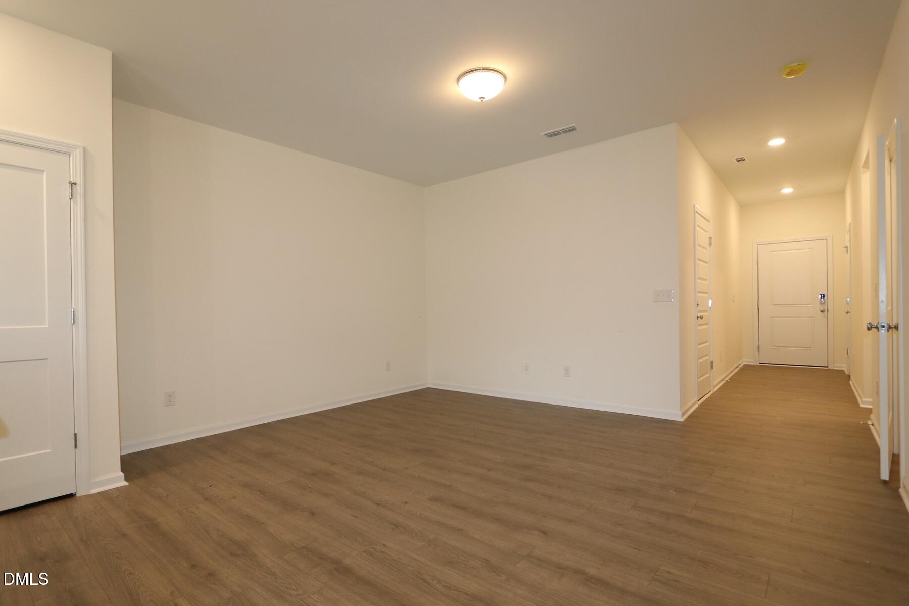 5026 Silver Brook Road Property Photo 10