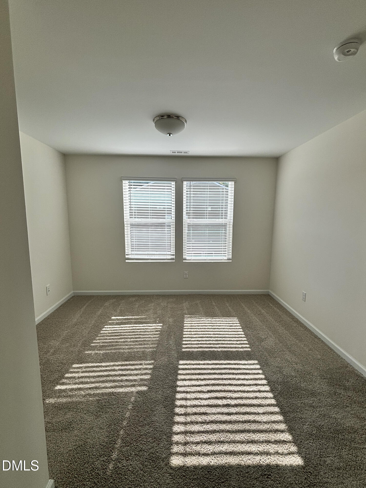 5028 Silver Brook Road Property Photo 3