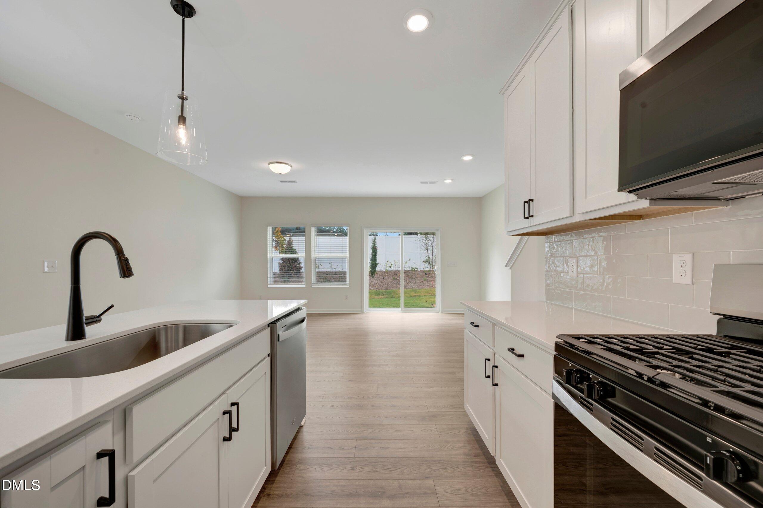 5028 Silver Brook Road Property Photo 7