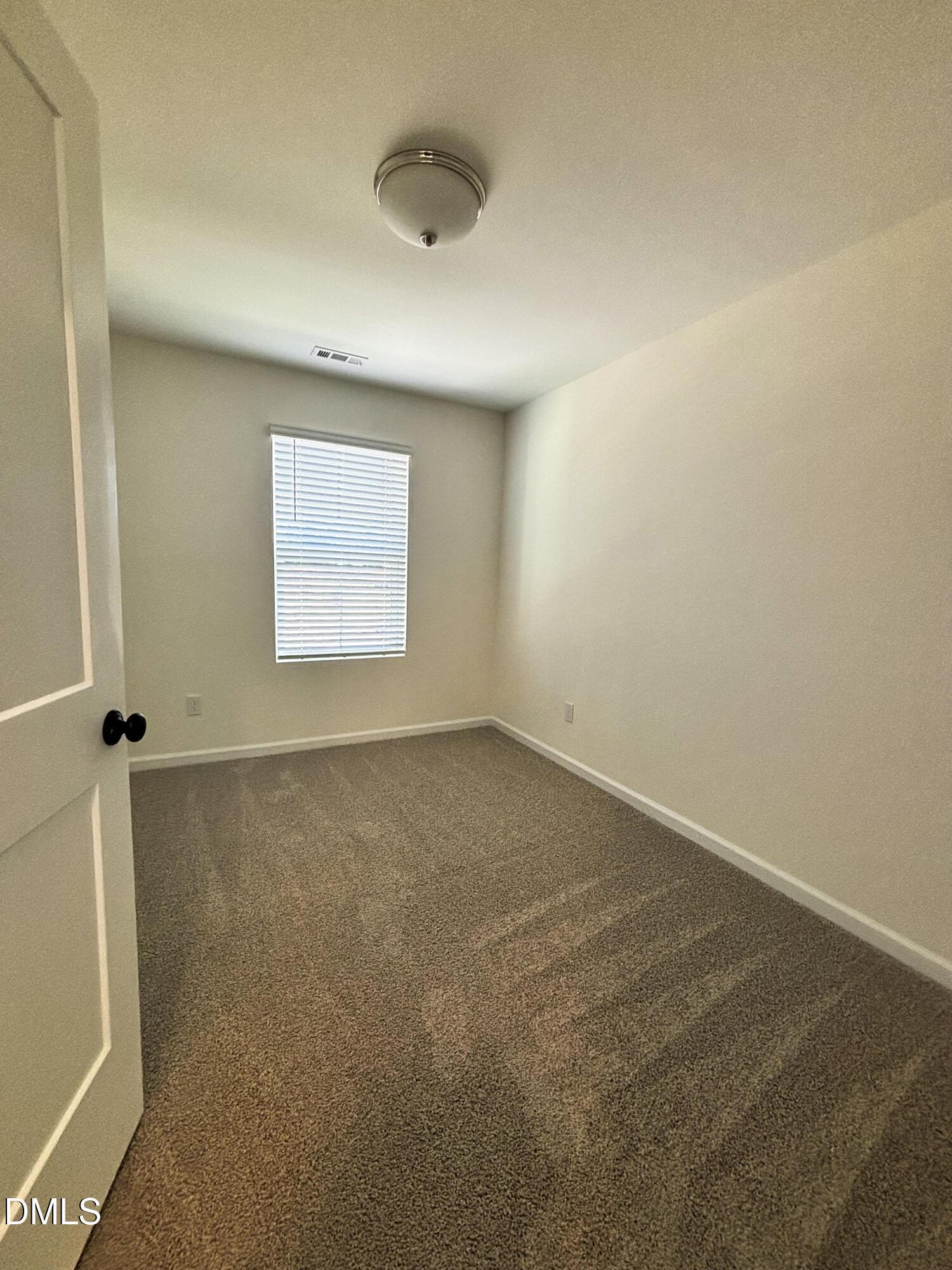 5028 Silver Brook Road Property Photo 9