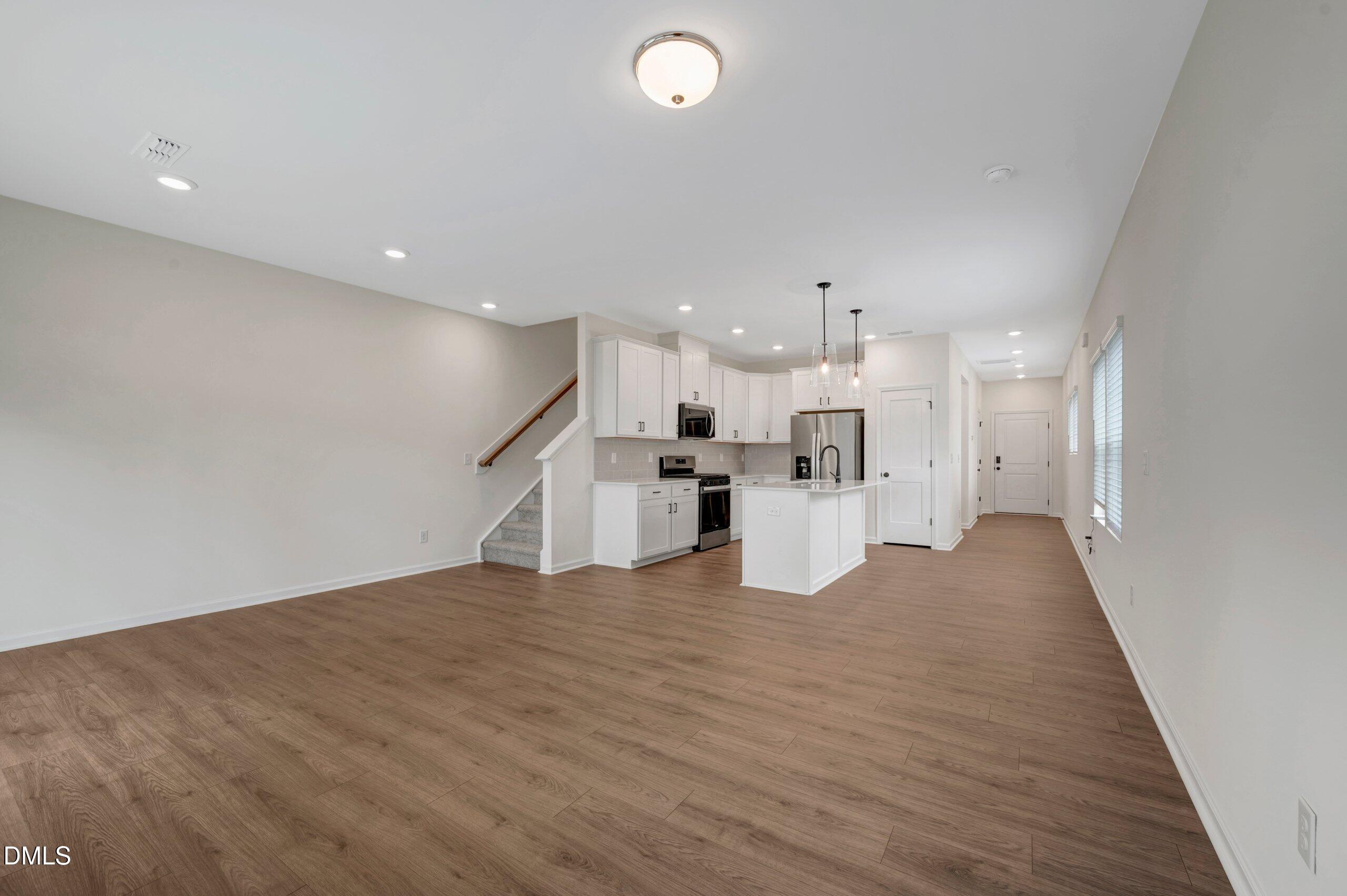 5028 Silver Brook Road Property Photo 10