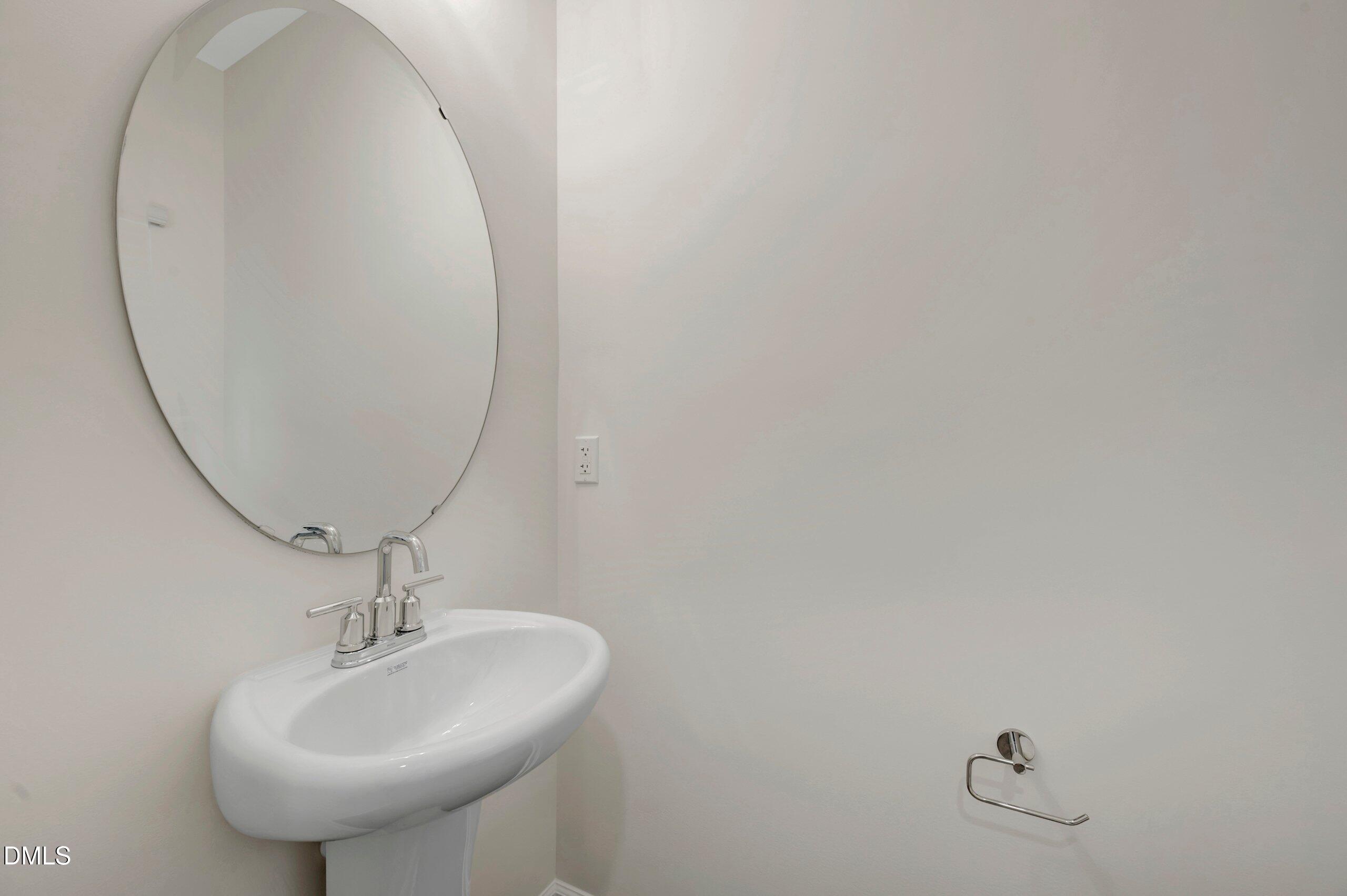 5028 Silver Brook Road Property Photo 14