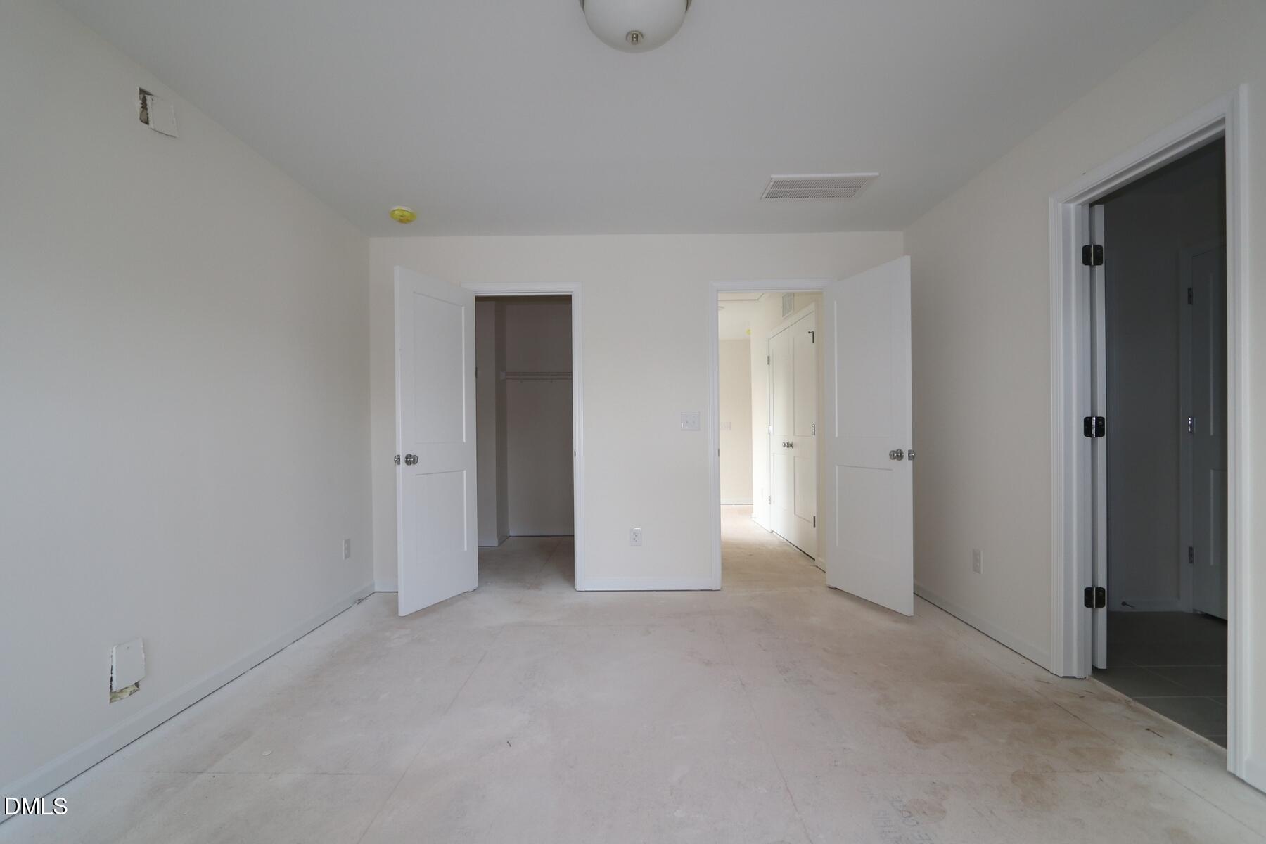 5100 Silver Brook Road Property Photo 9
