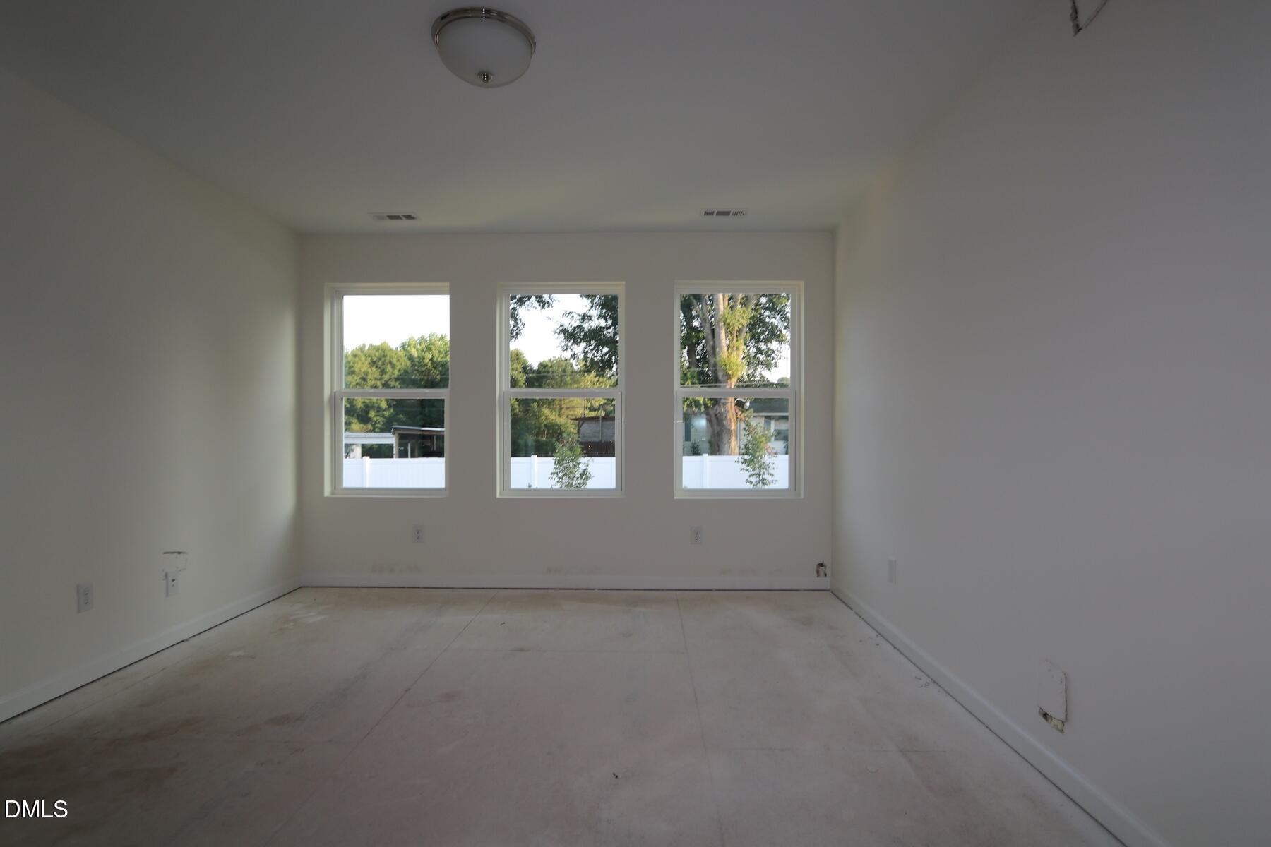 5100 Silver Brook Road Property Photo 10
