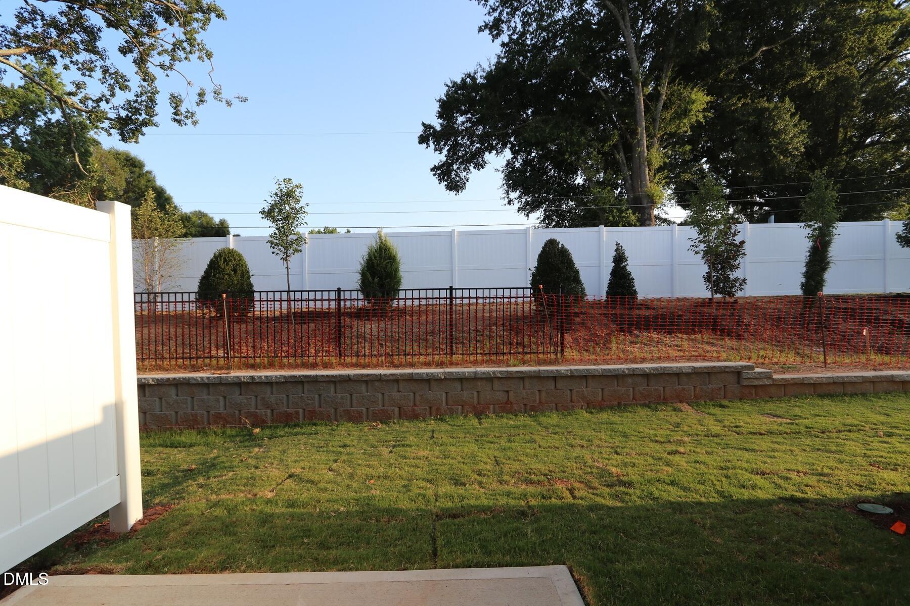 5102 Silver Brook Road Property Photo 8
