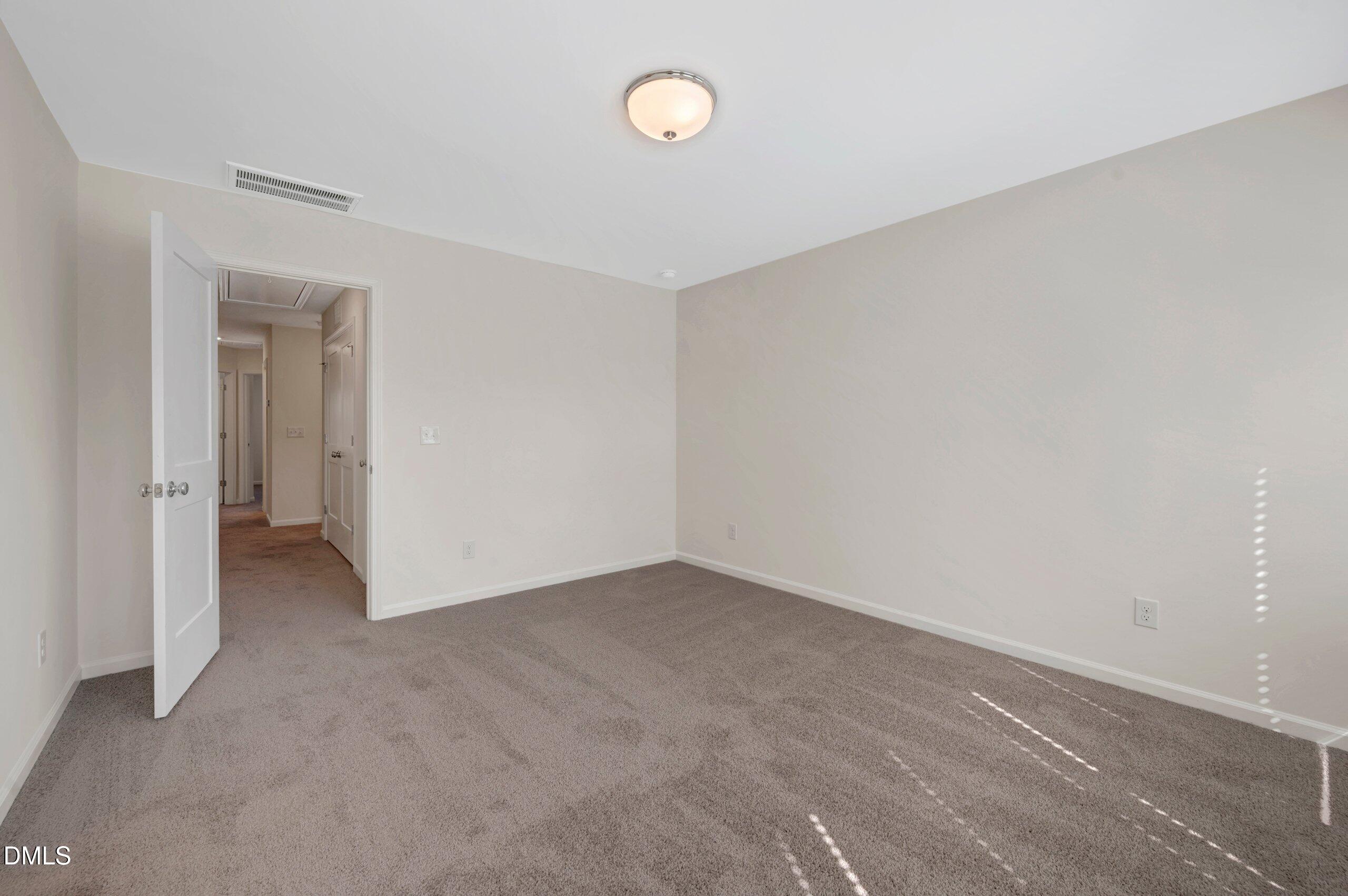 5102 Silver Brook Road Property Photo 15