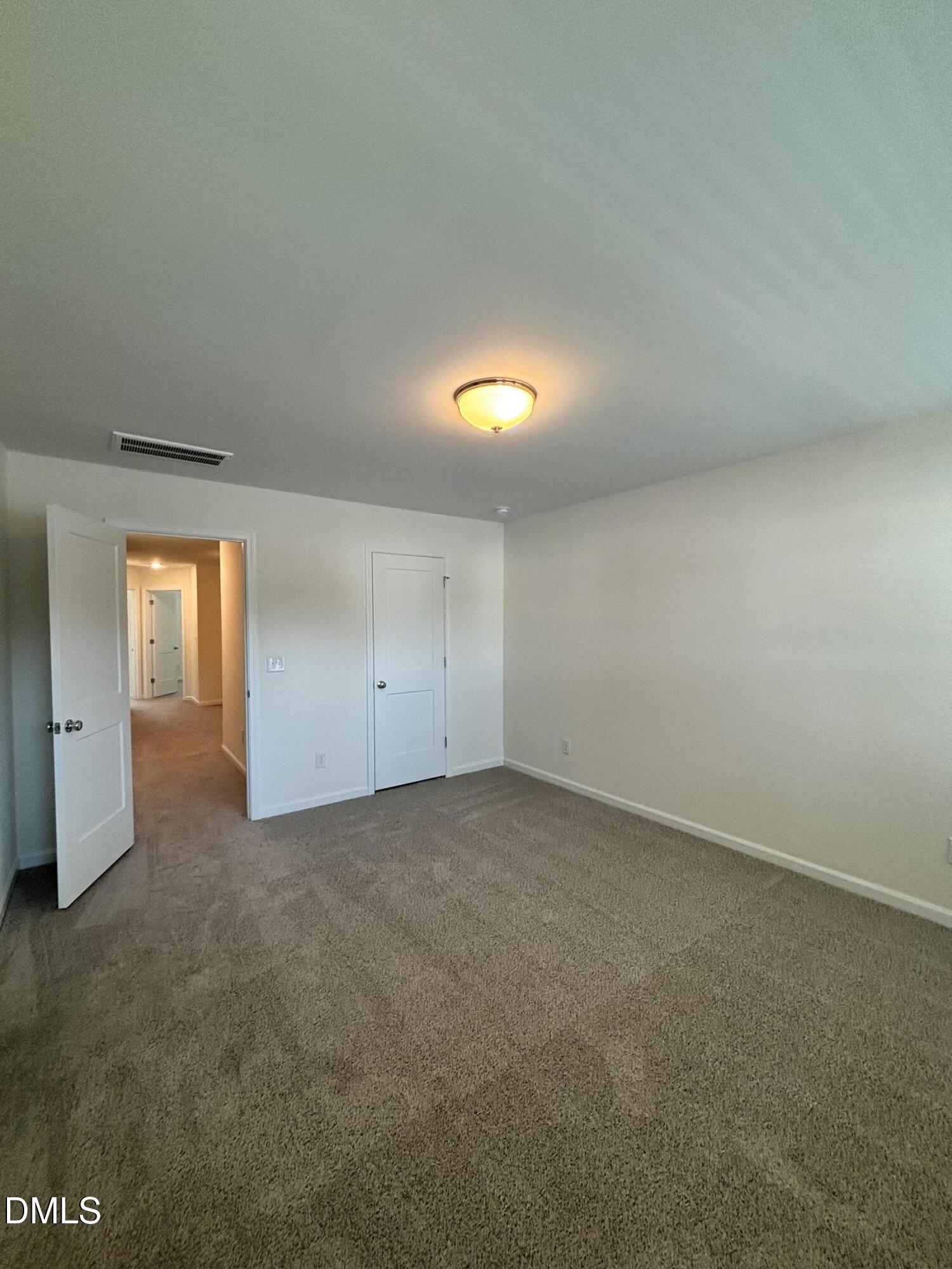 5104 Silver Brook Road Property Photo 9