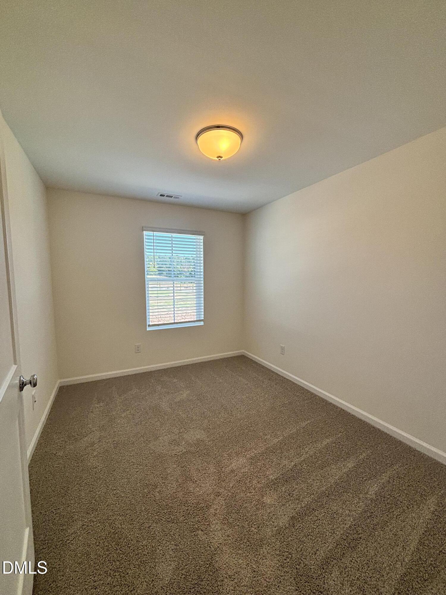 5104 Silver Brook Road Property Photo 10