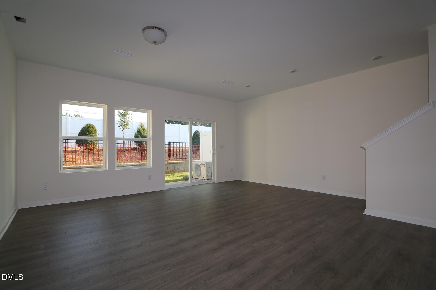 5104 Silver Brook Road Property Photo 13