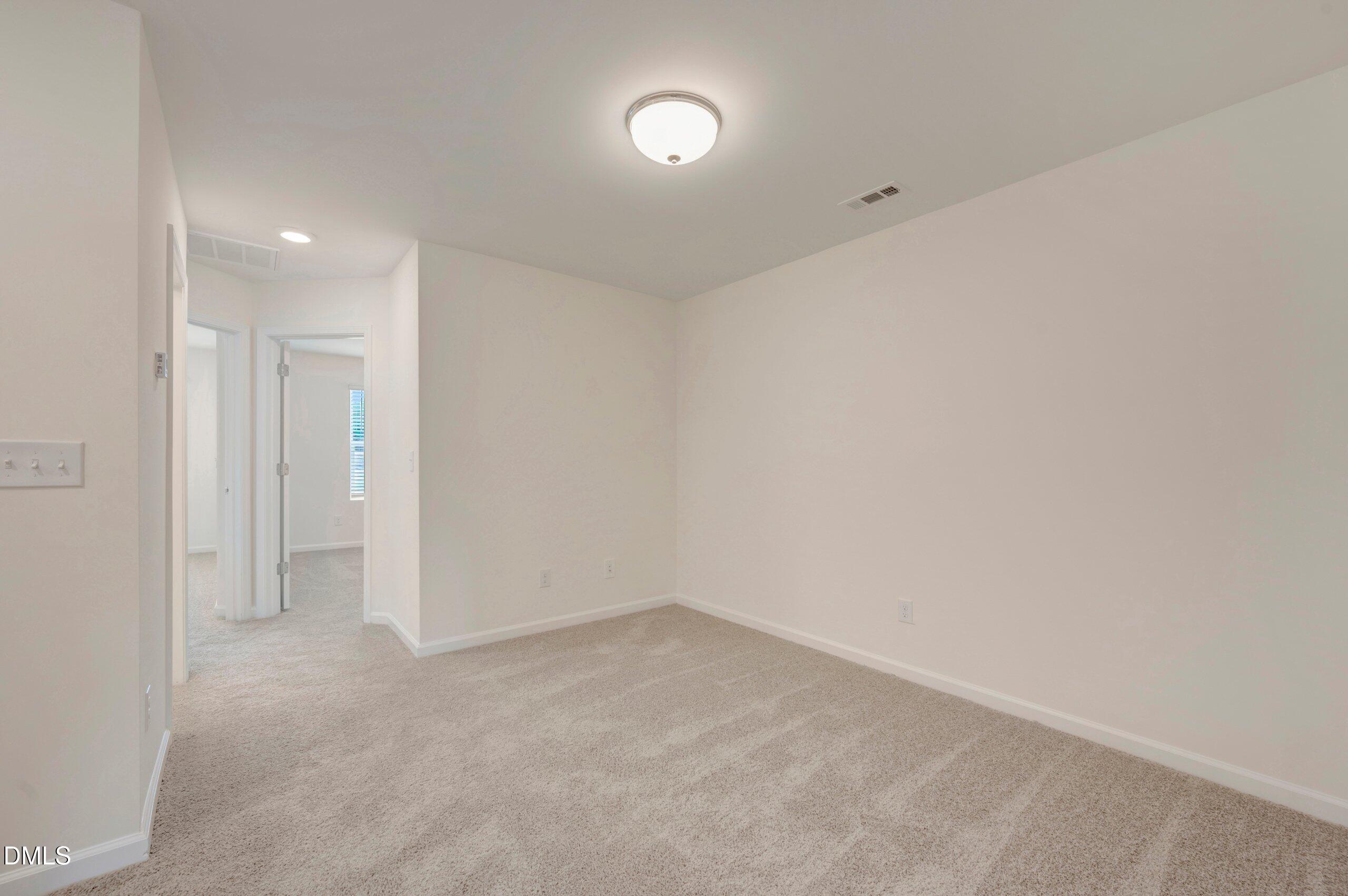 5104 Silver Brook Road Property Photo 15