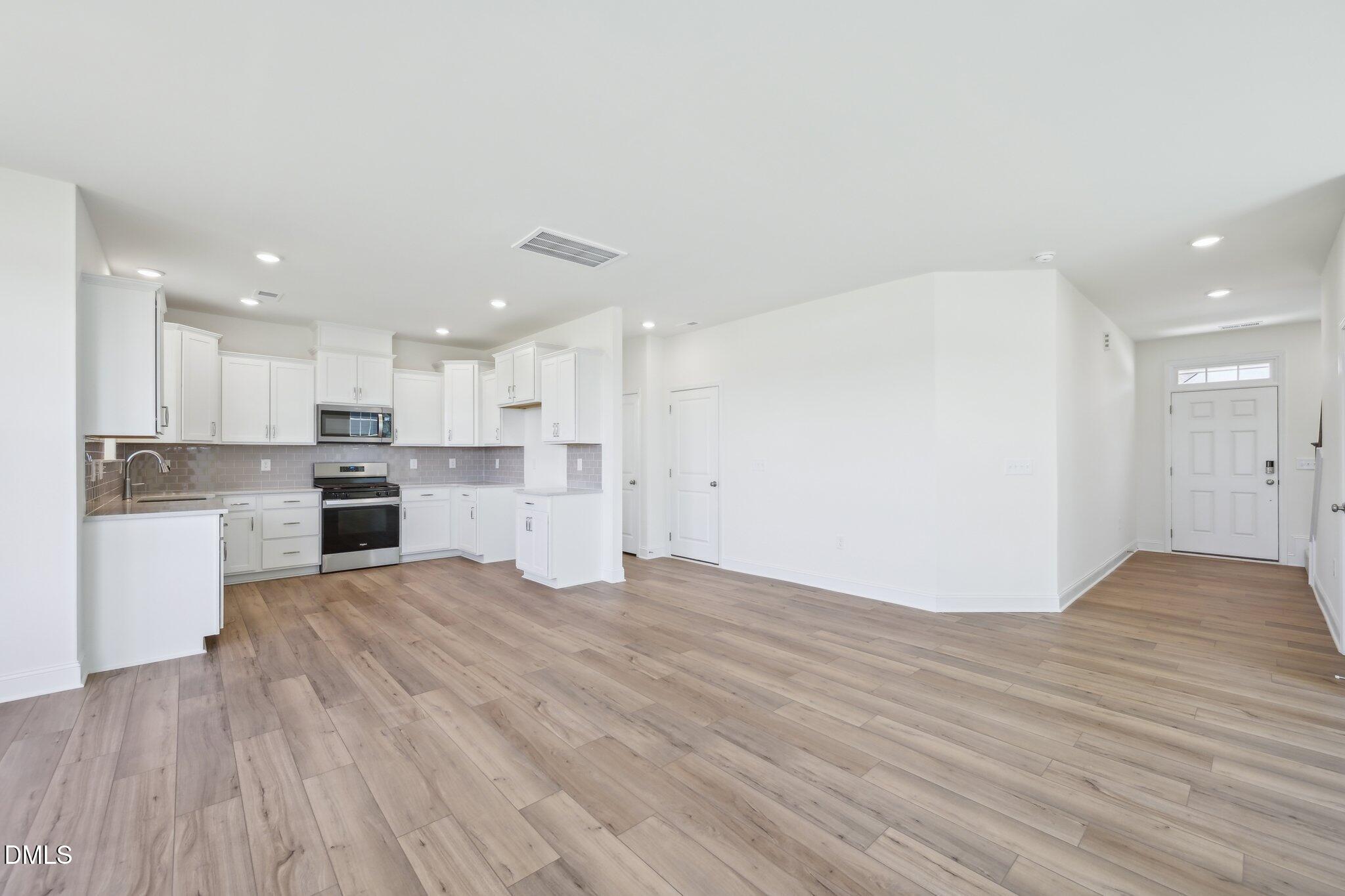 1573 Briar Brook Lane Property Photo 11
