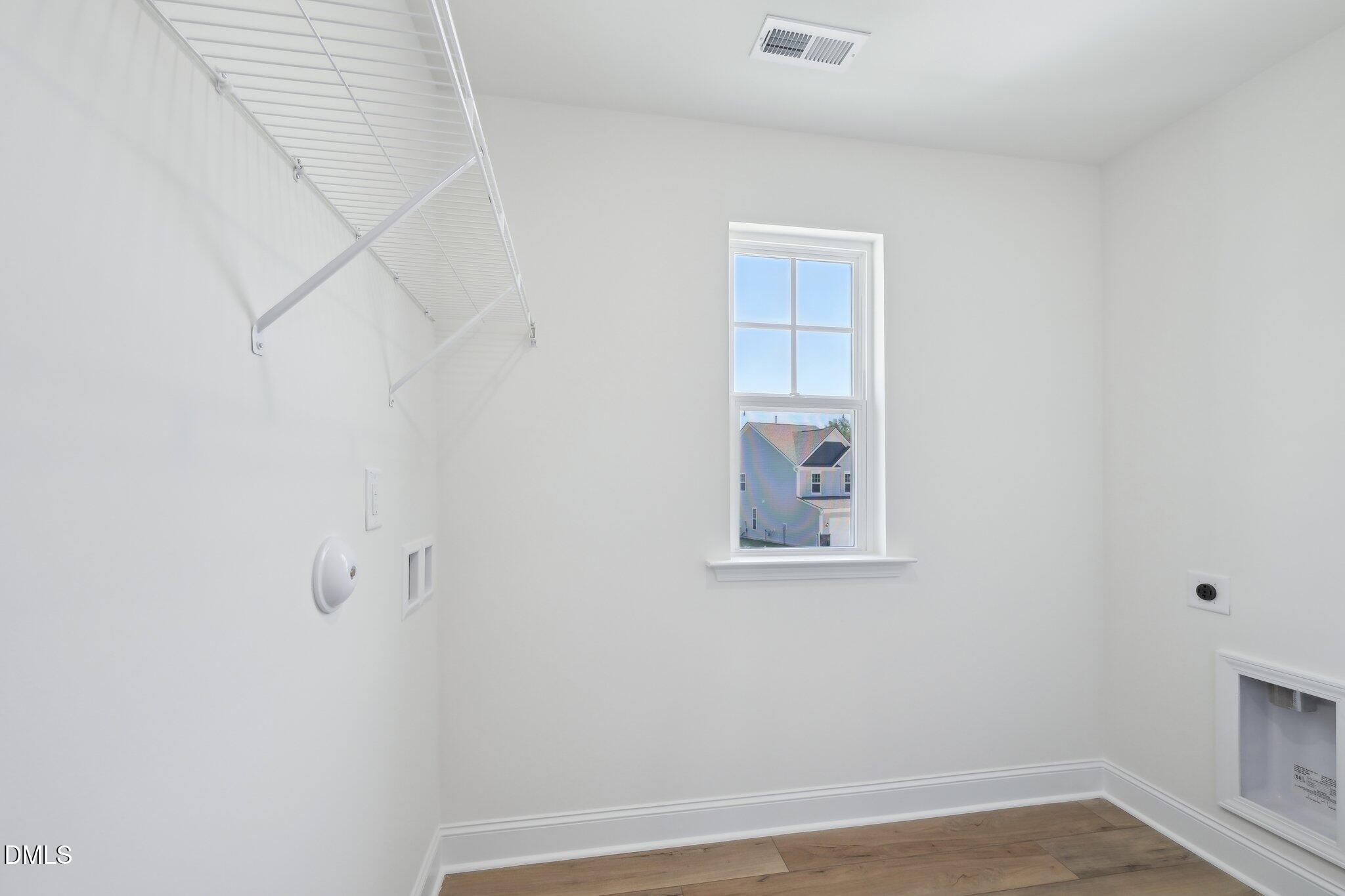 1573 Briar Brook Lane Property Photo 28