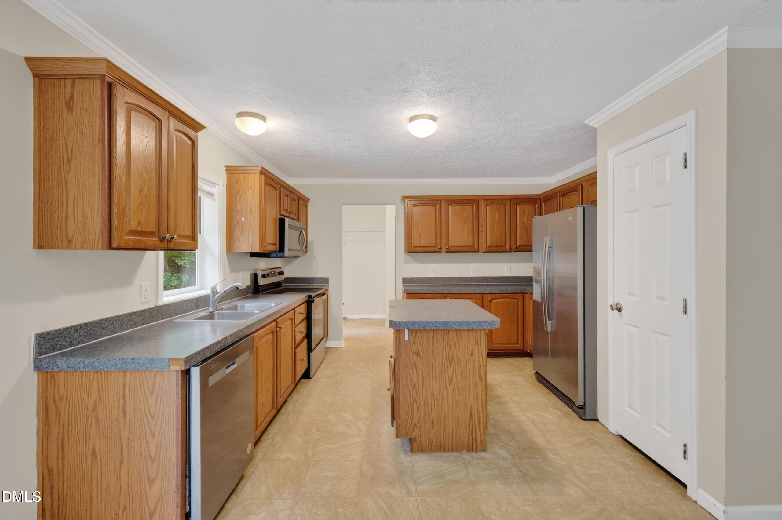 126 Hunter Road Property Photo 3