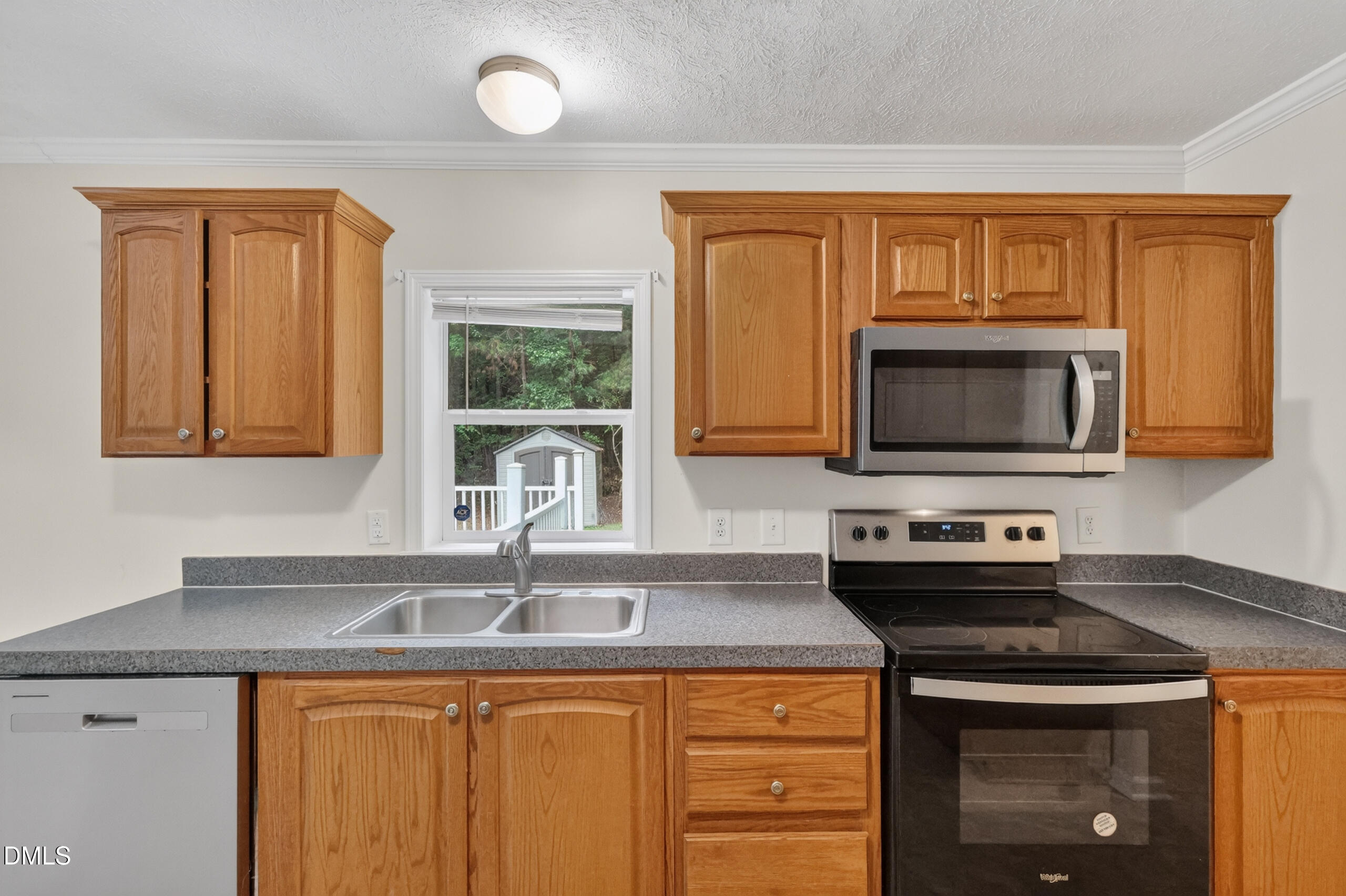 126 Hunter Road Property Photo 4