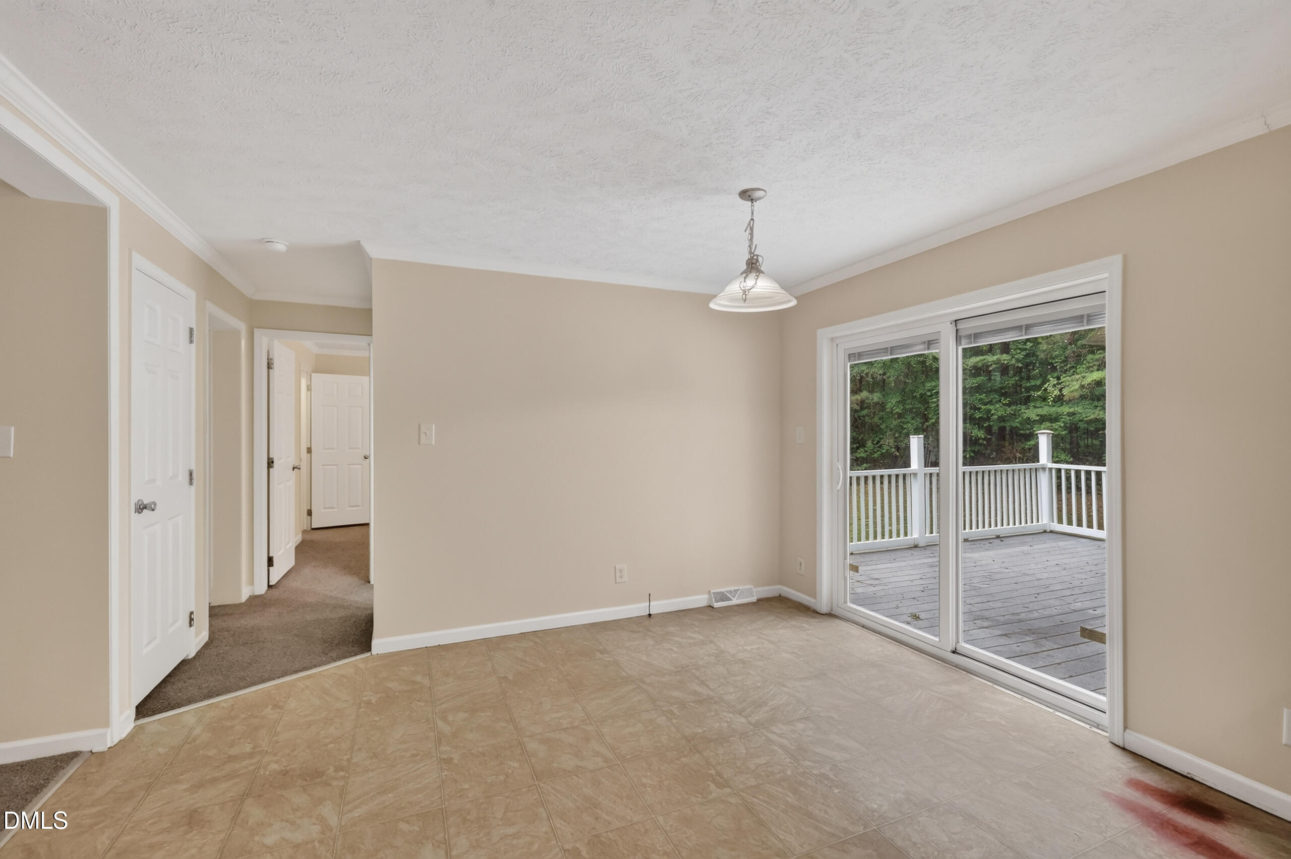 126 Hunter Road Property Photo 8