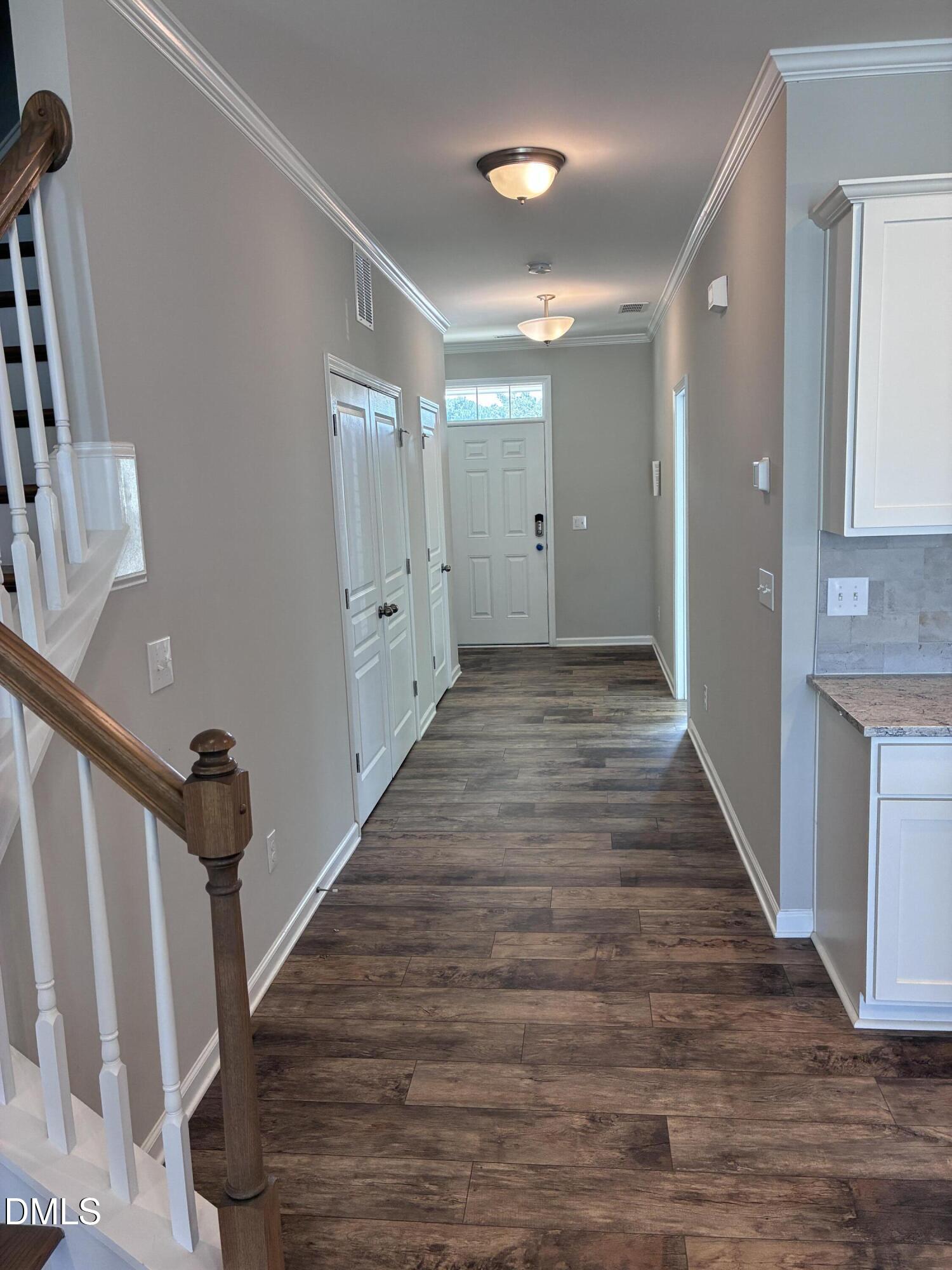 5519 Wallace Martin Way Property Photo 8