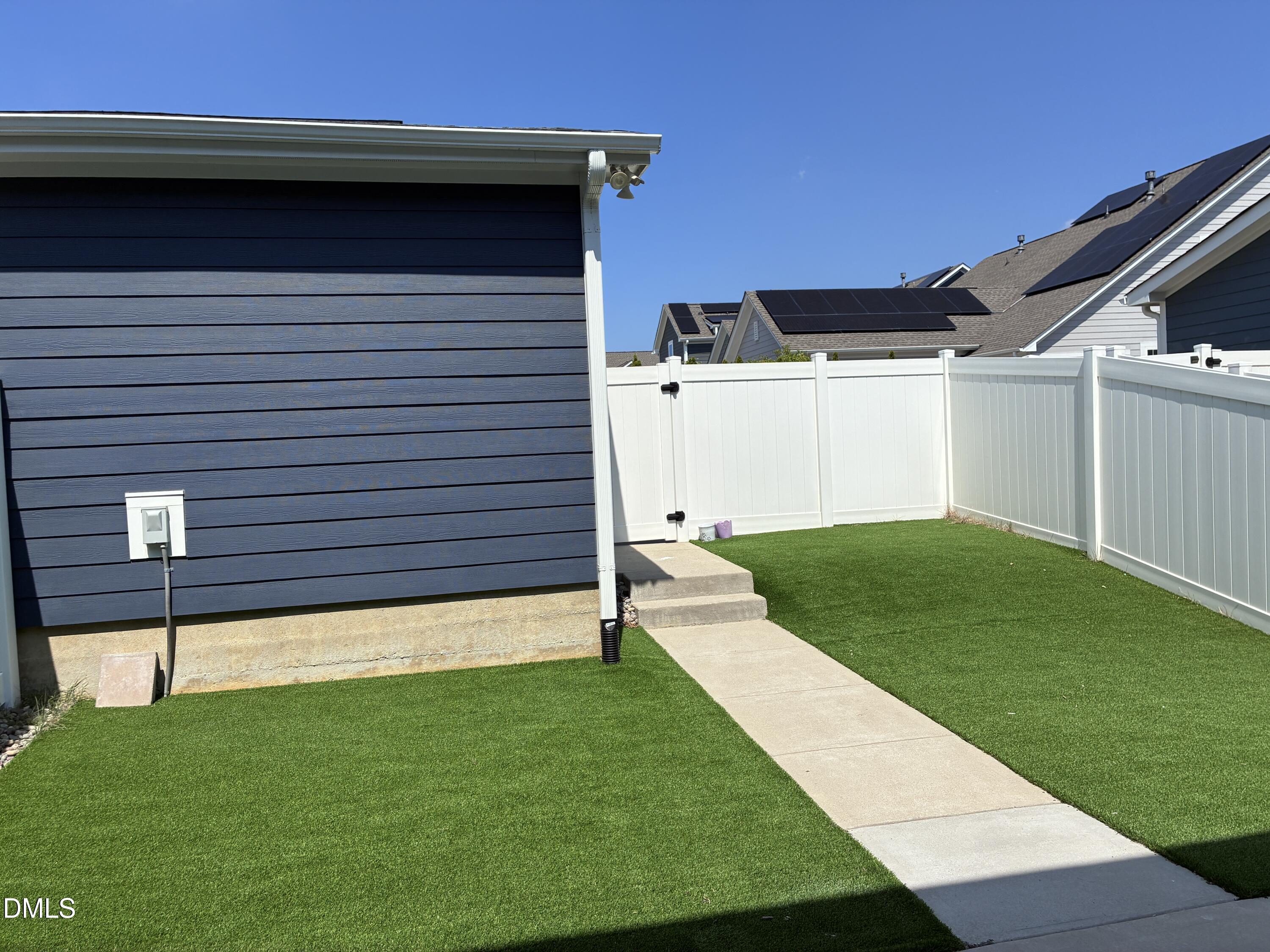 5519 Wallace Martin Way Property Photo 32