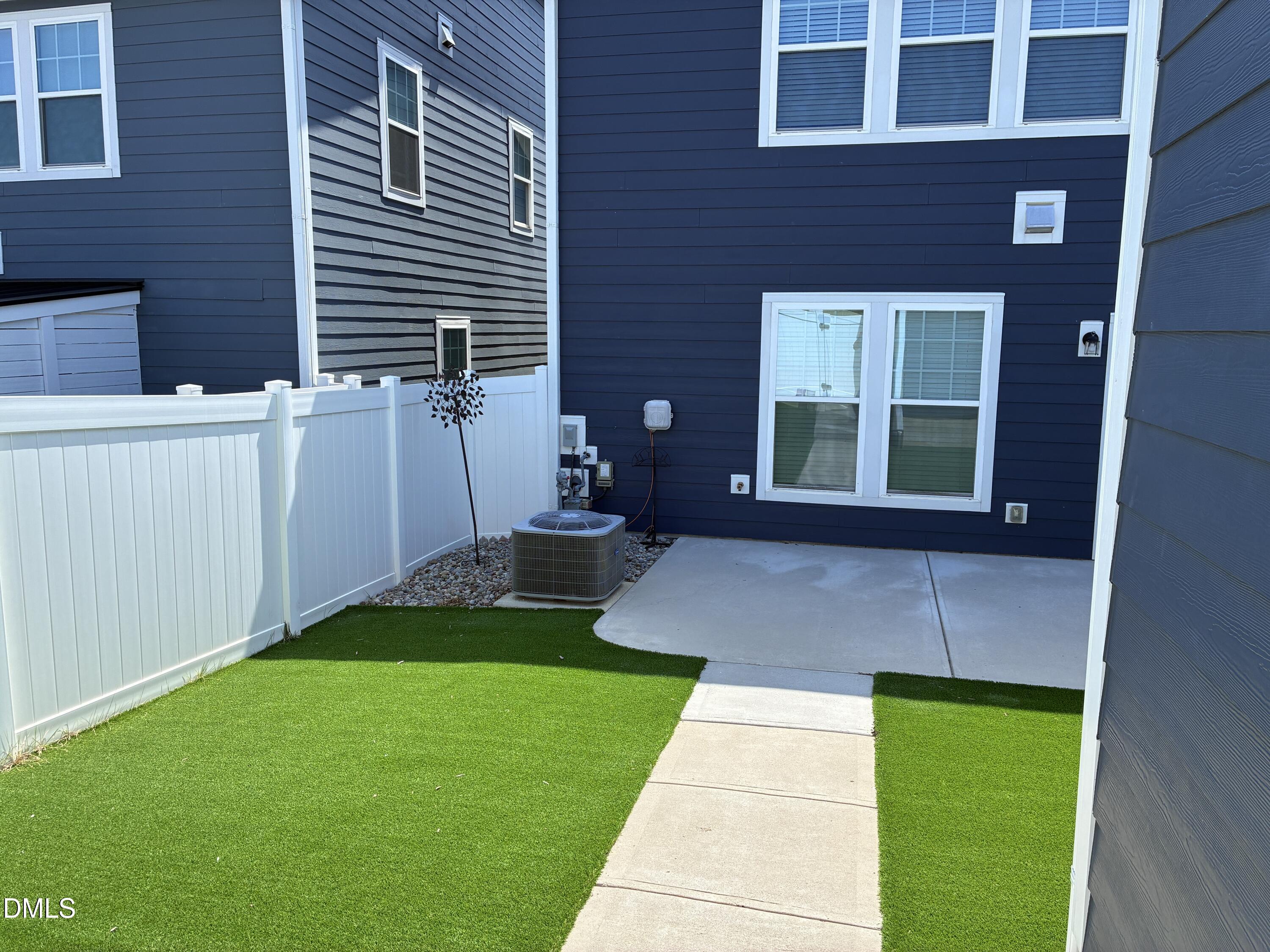 5519 Wallace Martin Way Property Photo 35