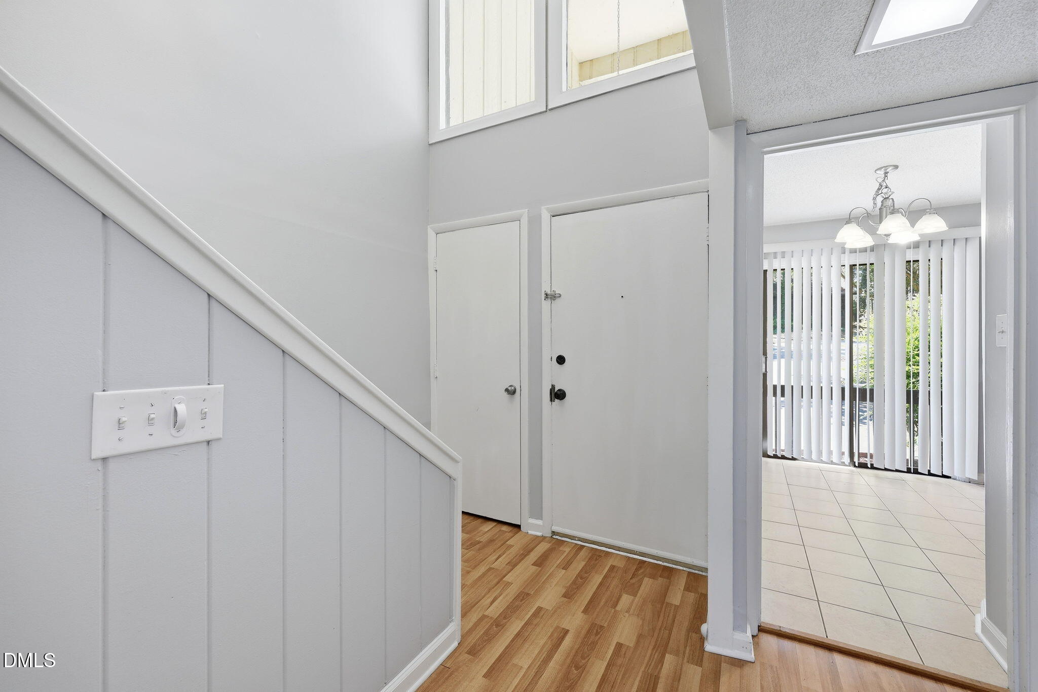 5043 Tall Pines Court Property Photo 2