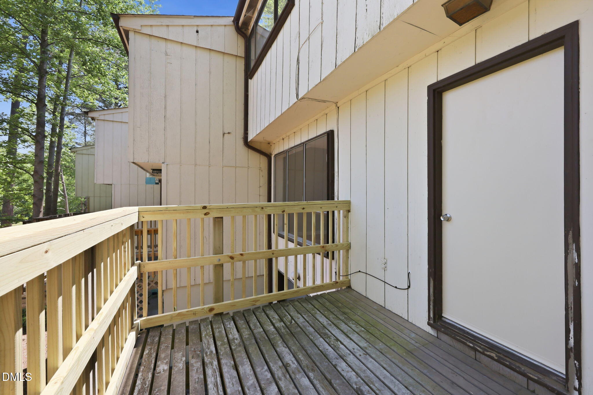 5043 Tall Pines Court Property Photo 14